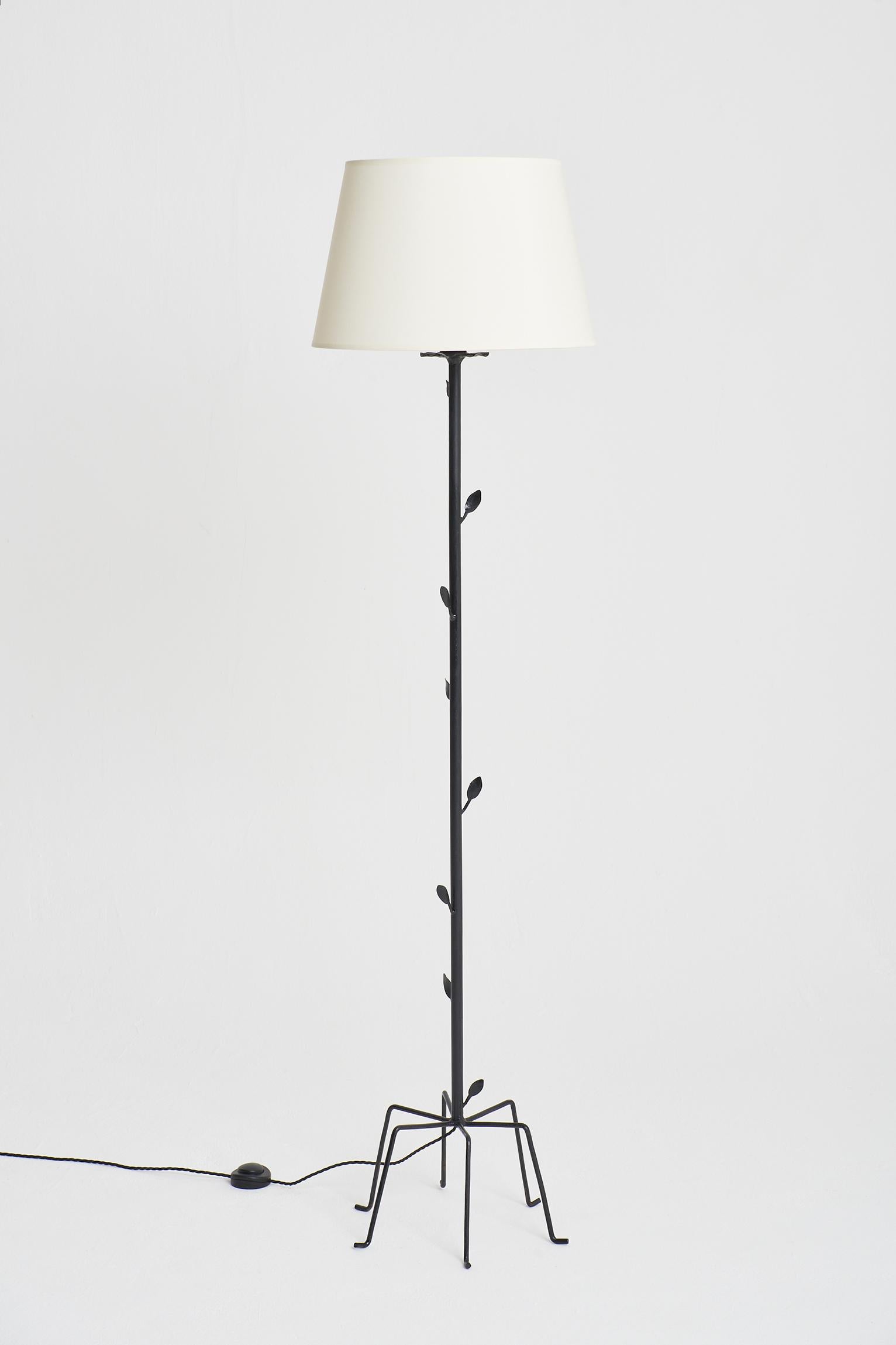 Mid-Century Modern Mid-Century Black Floor Lamp