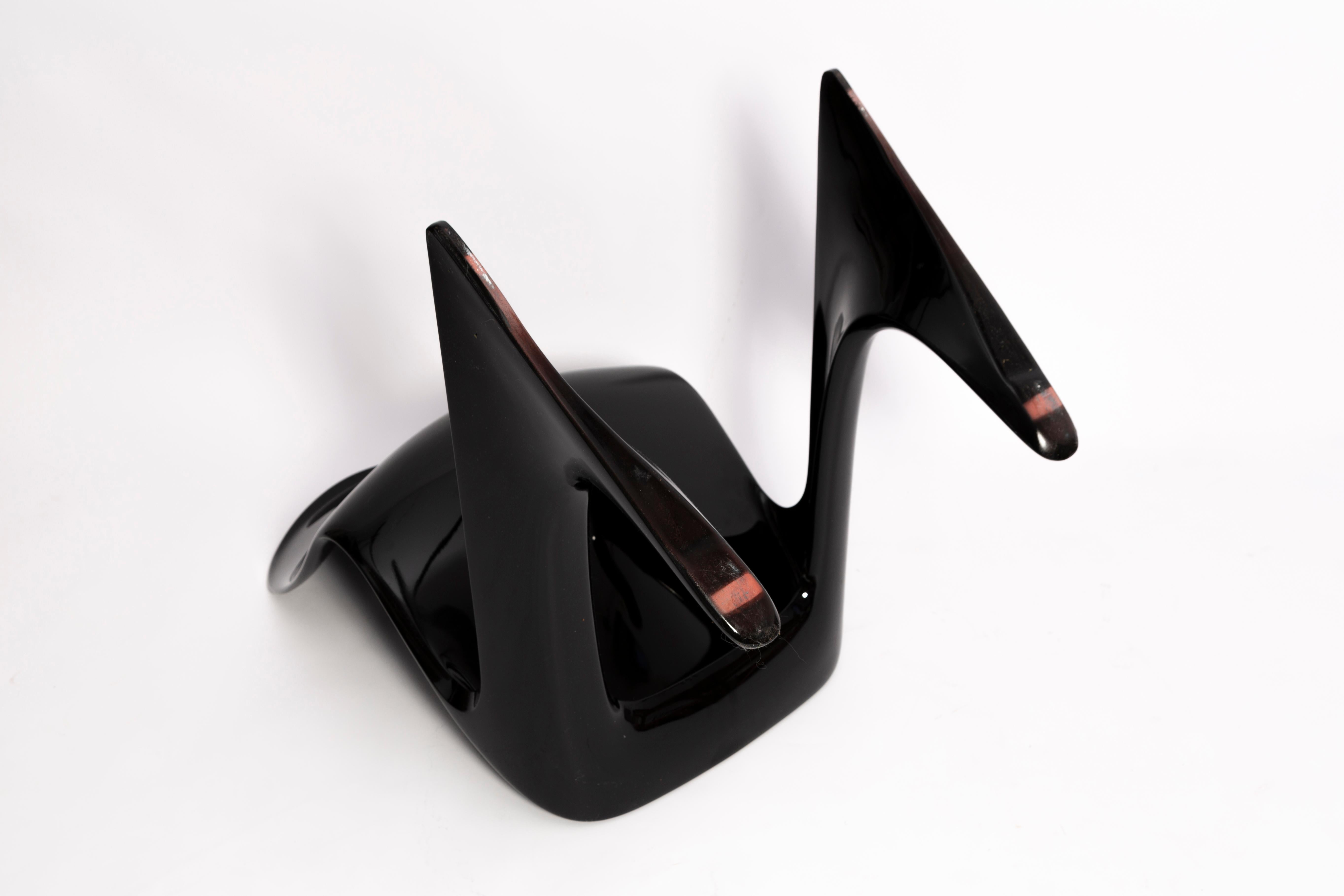 Mid Century Black Glossy Kangaroo Chair Designed by Ernst Moeckl, Germany, 1960s For Sale 2