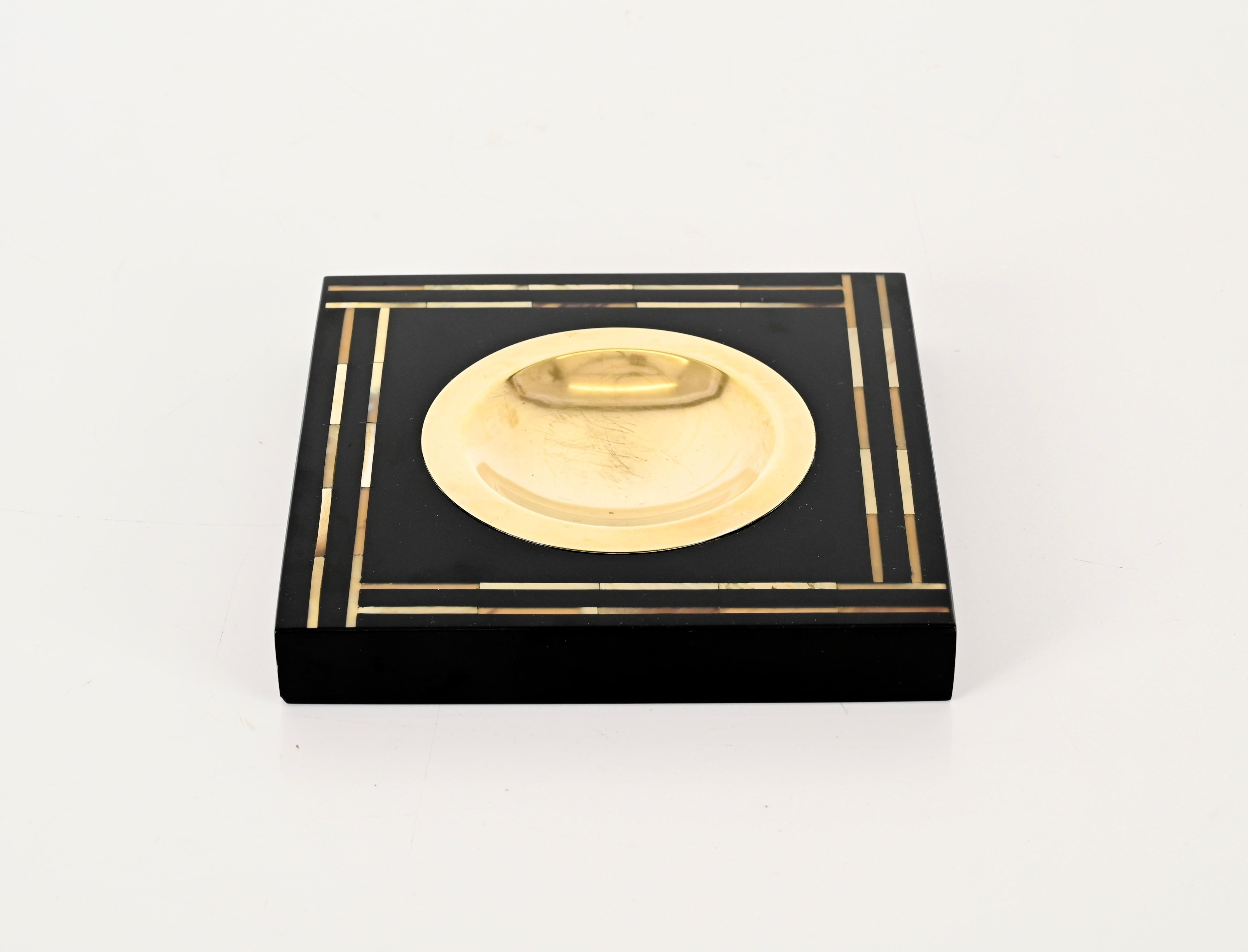 Mid-Century Black Lacquer and Brass Vide-Poche or Ashtray, Italy, Dior 1970s For Sale 4
