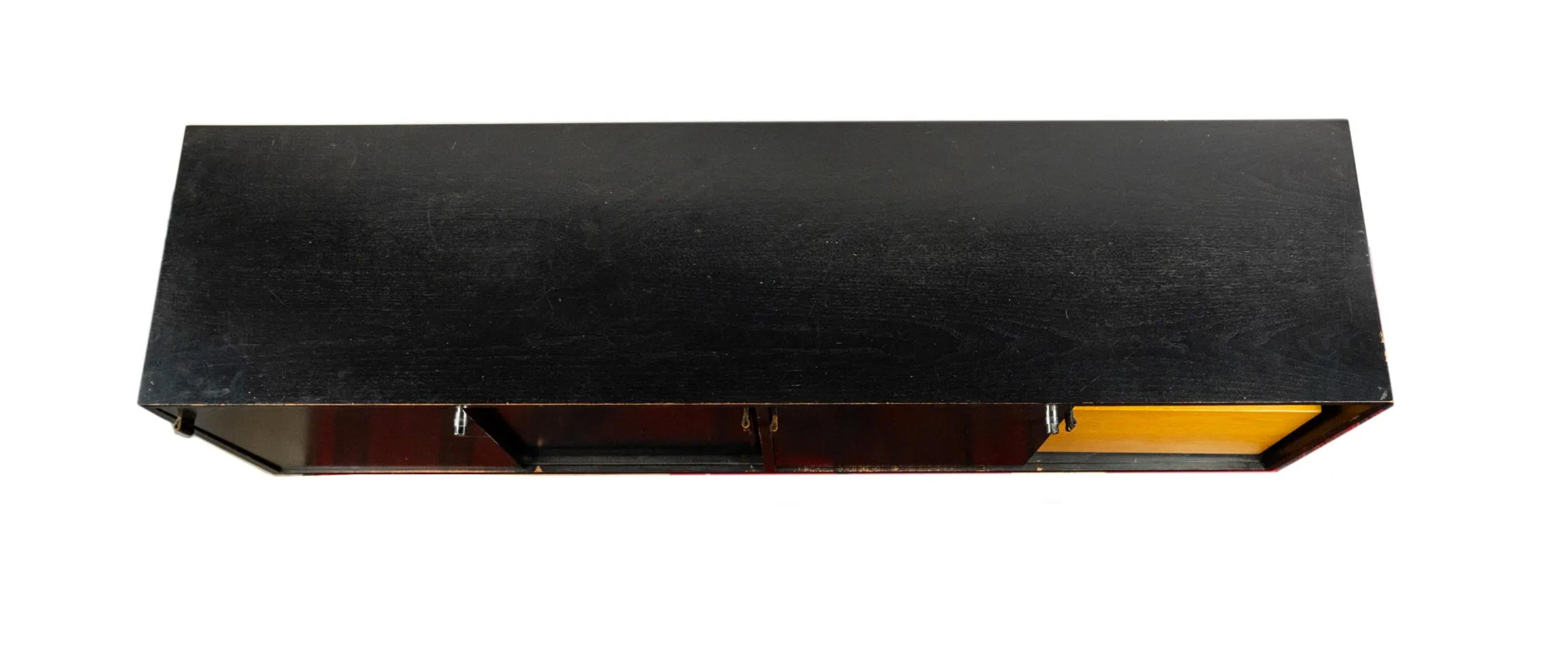 Mid century Black Lacquer Florence Knoll office Cabinet Credenza leather pulls Bon état à BROOKLYN, NY