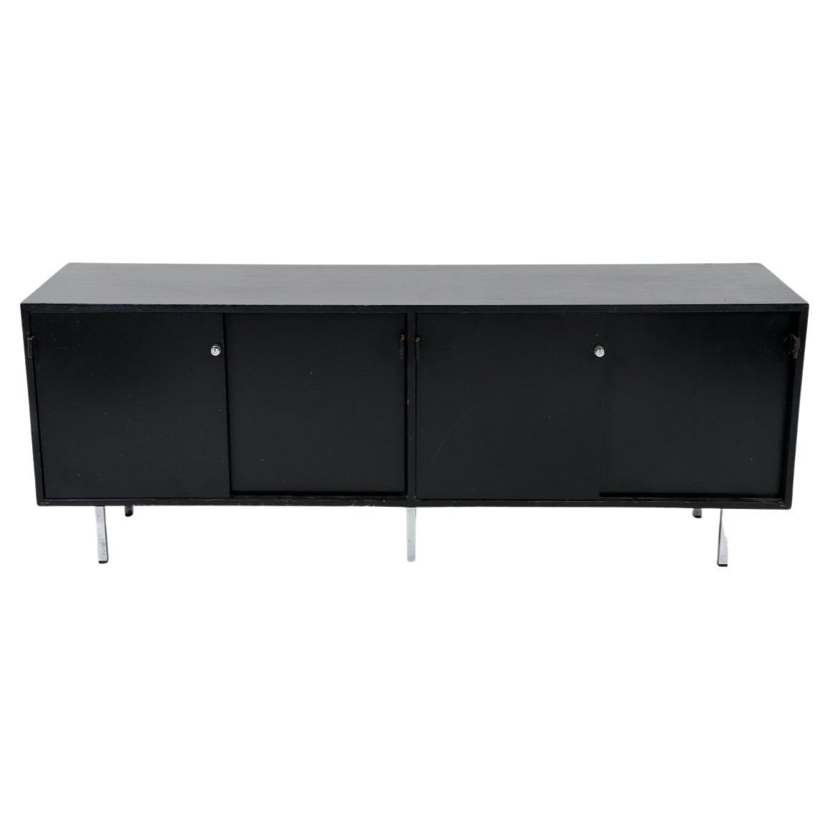 Mid century Black Lacquer Florence Knoll office Cabinet Credenza leather pulls en vente