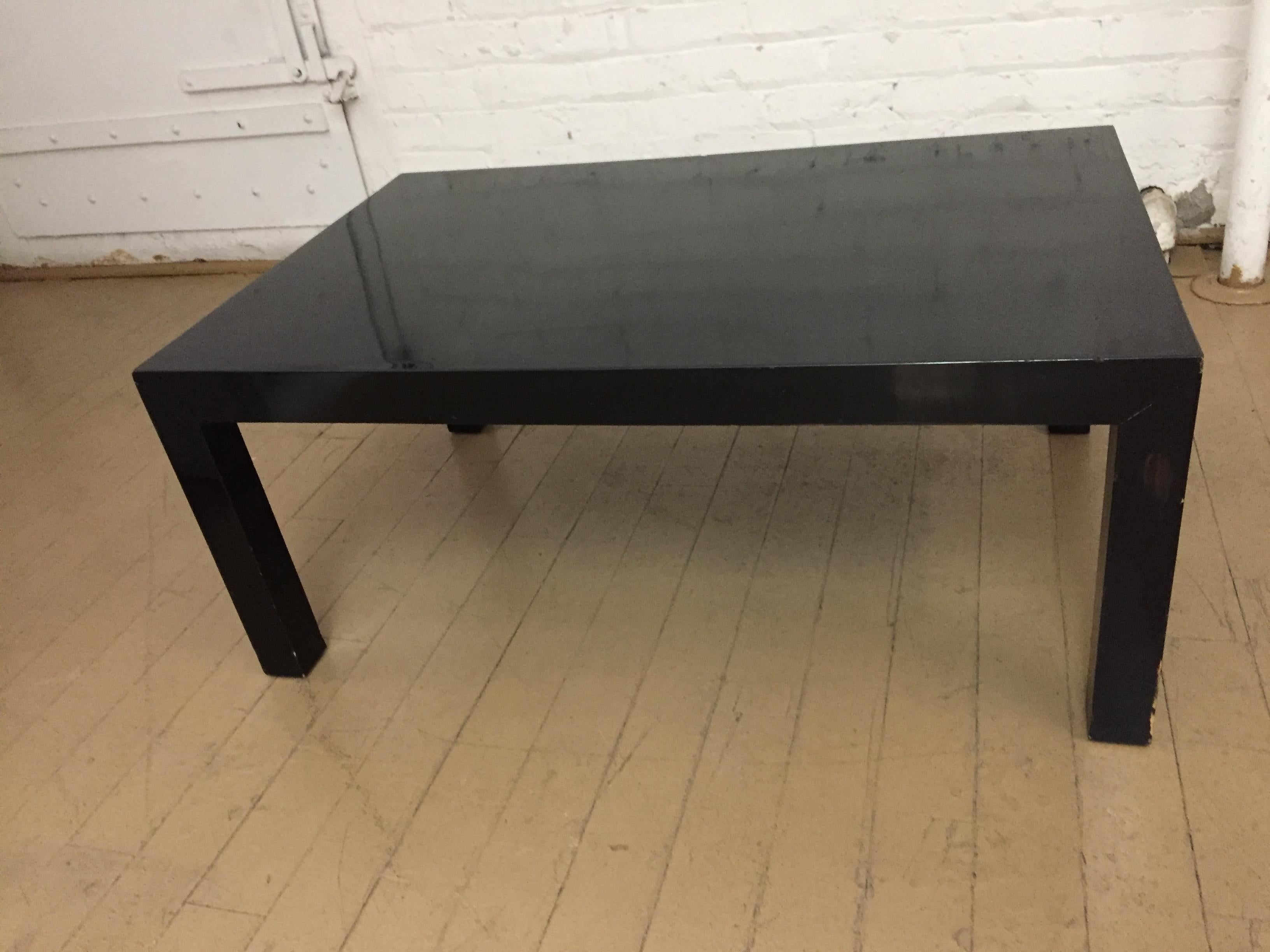Mid-Century Modern Mid-century Modern  Black Lacquer Tables / Set of Three For Sale