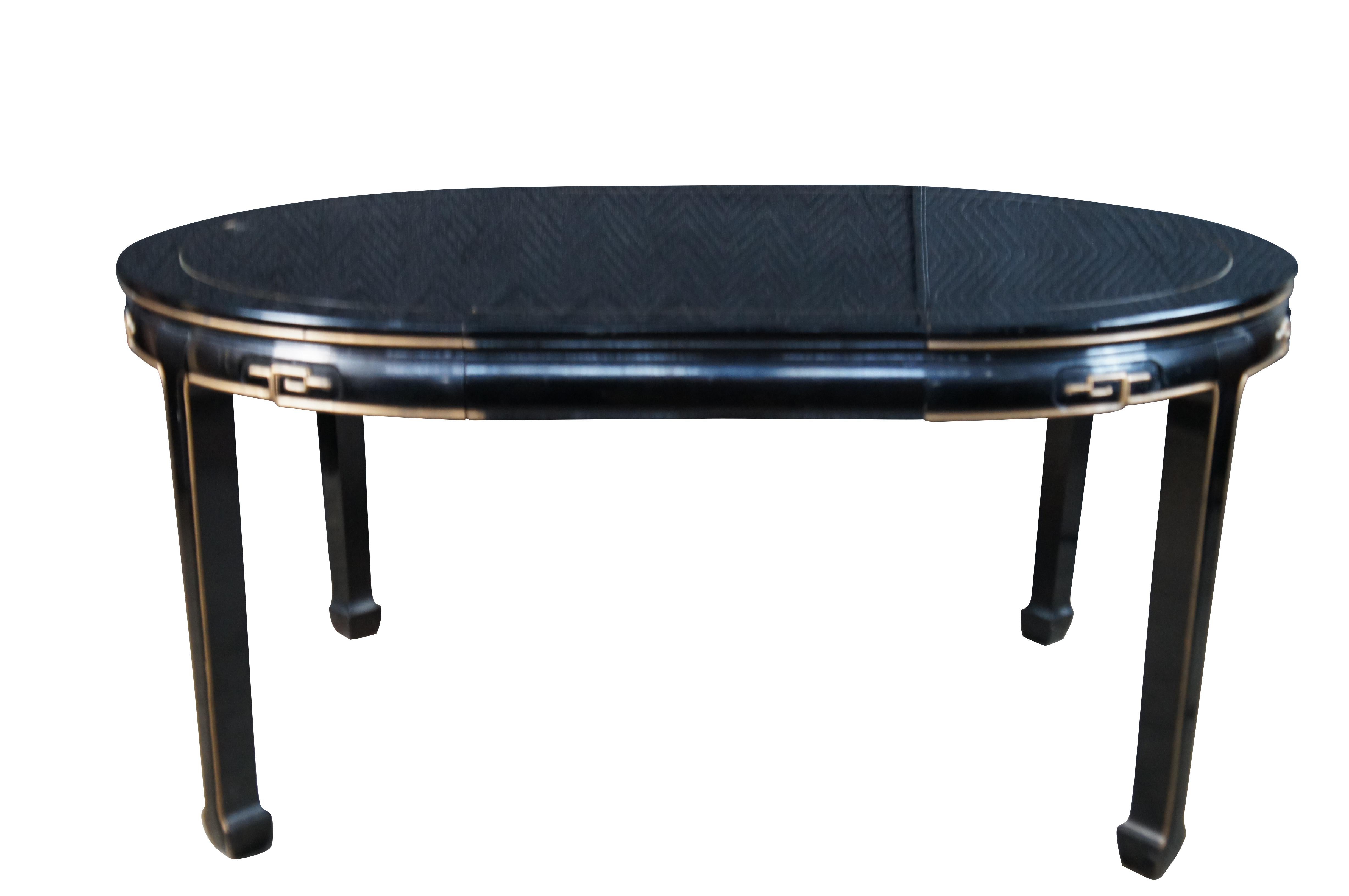 Taiwanese Mid Century Black Lacquered Oriental Chinoiserie Round Extendable Dining Table For Sale