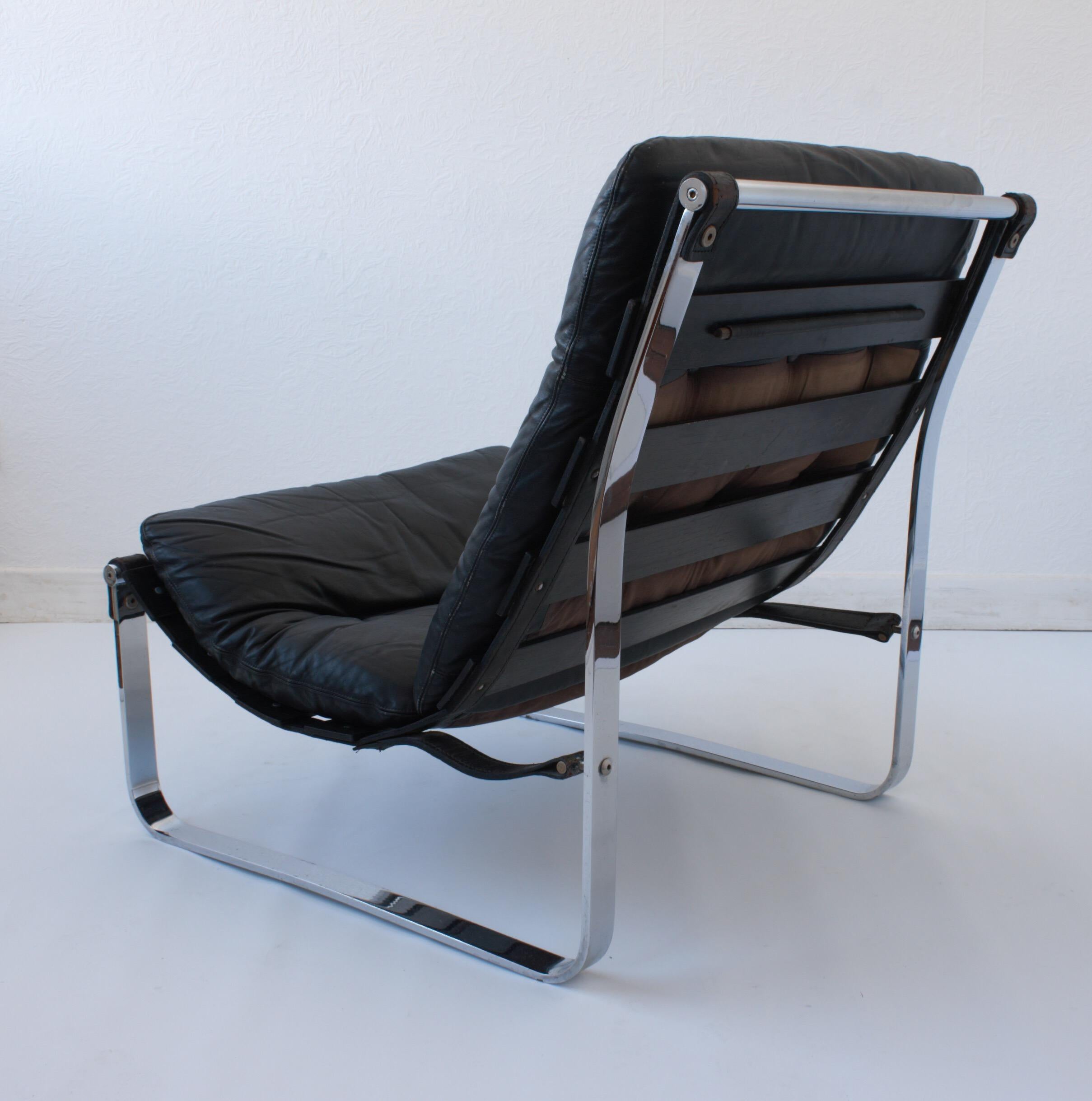 Midcentury Black Leather and Chrome Chair by Relling for Westnofa, circa 1970 In Good Condition For Sale In London, GB