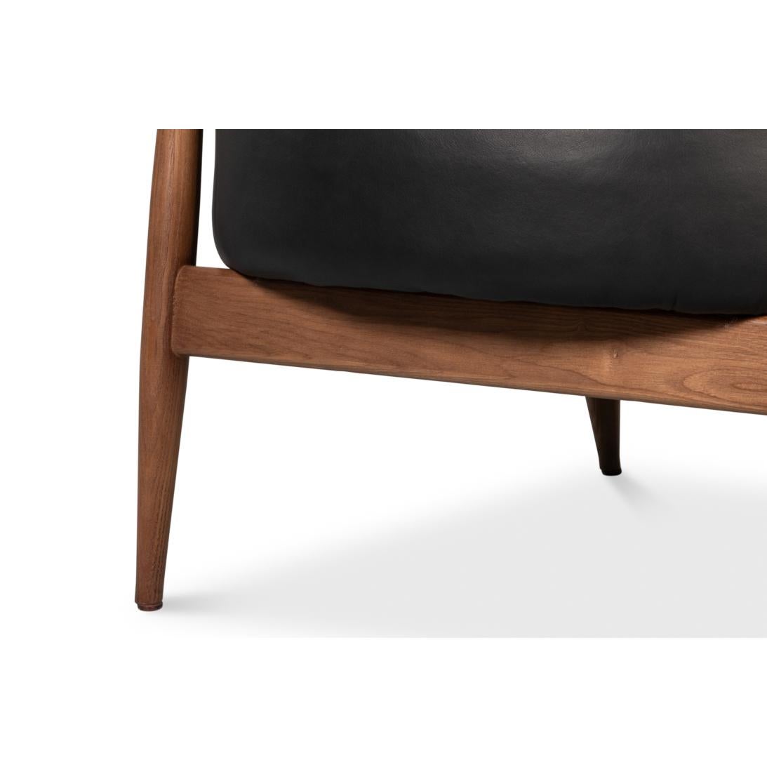 Fauteuil en cuir noir du milieu du siècle en vente 5