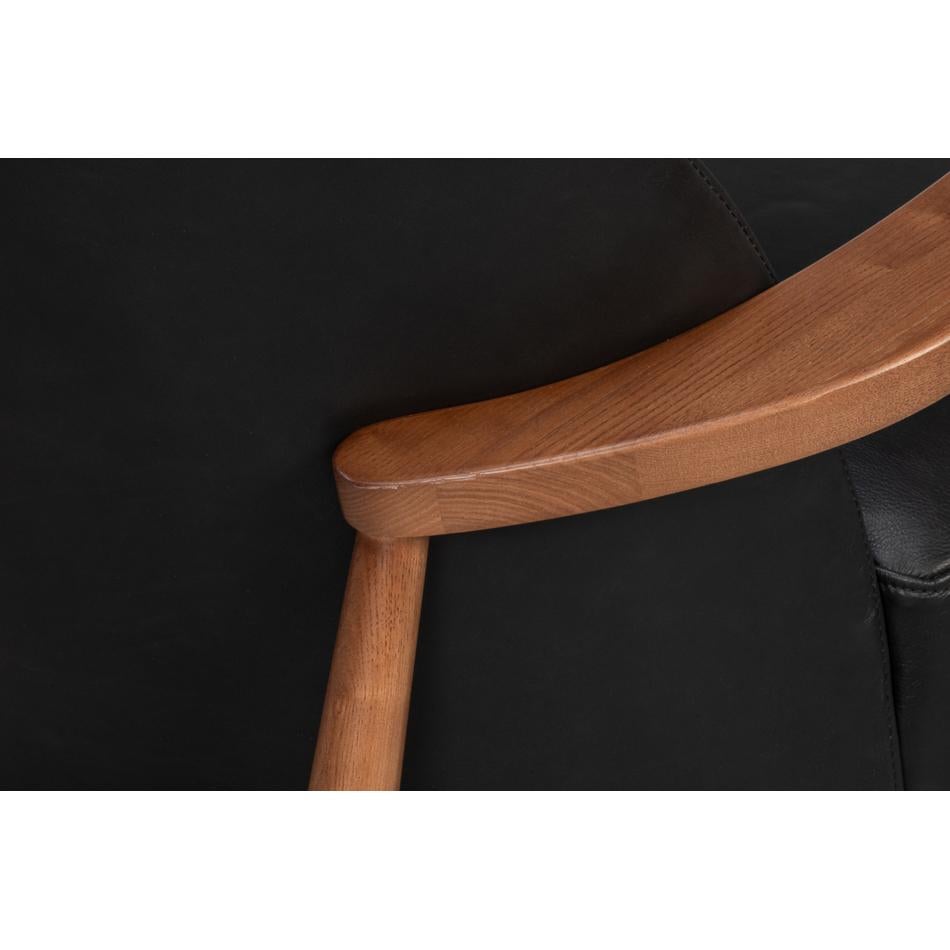 Cuir Fauteuil en cuir noir du milieu du siècle en vente