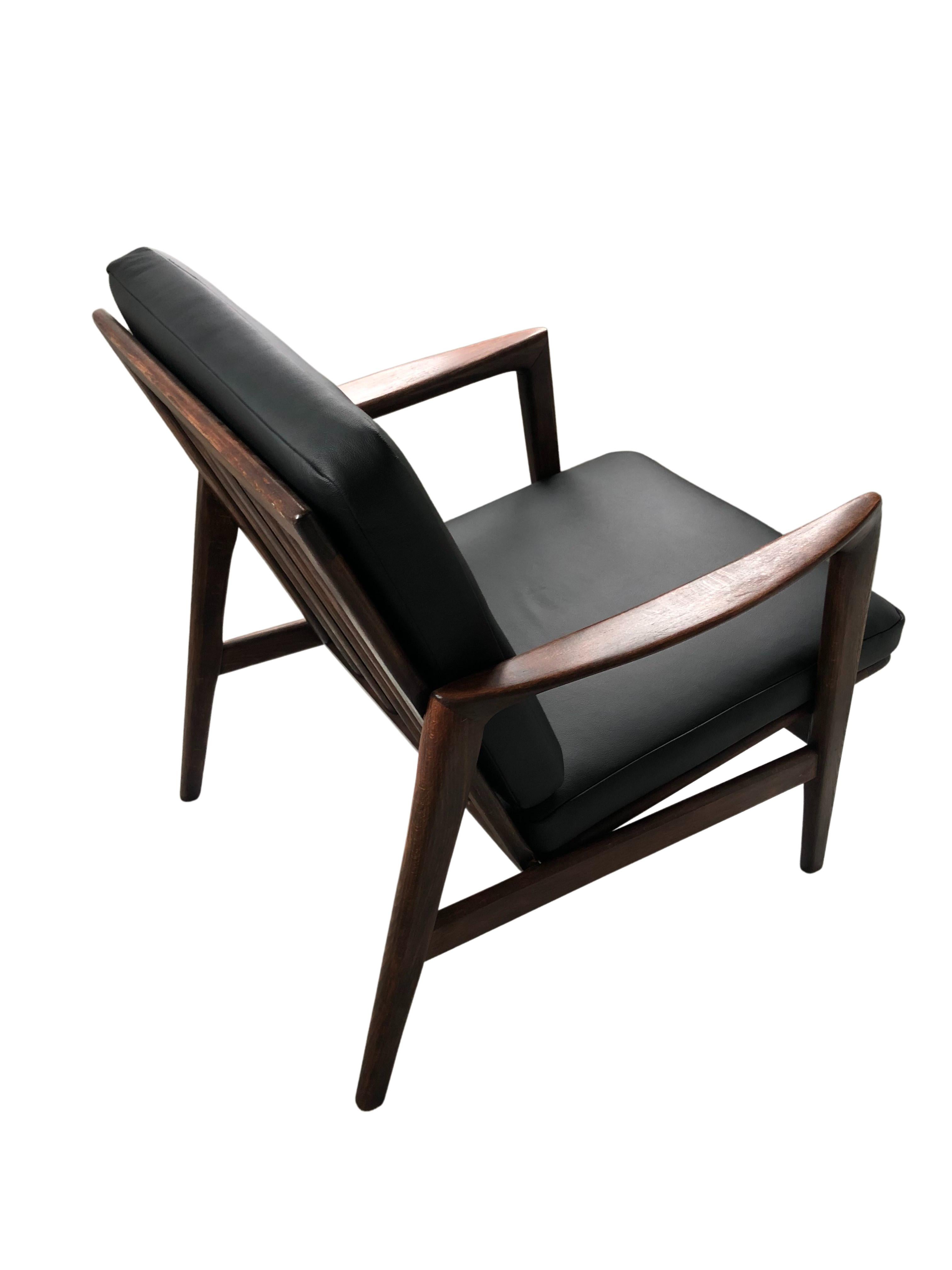 Mid-Century Modern Mid-Century Black Leather Armchair, 1960s