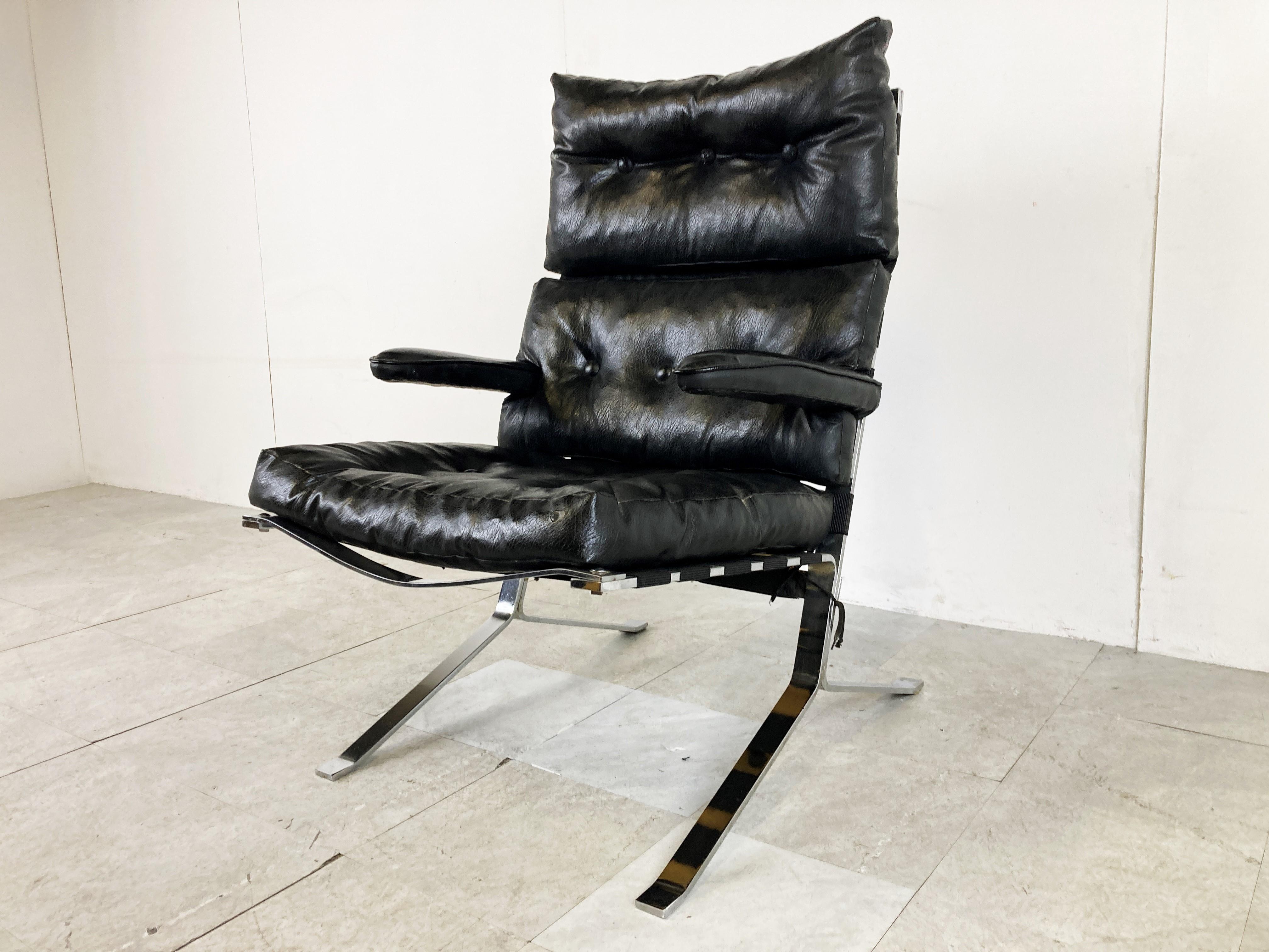 Midcentury Black Leather Armchair, 1970s In Good Condition In HEVERLEE, BE