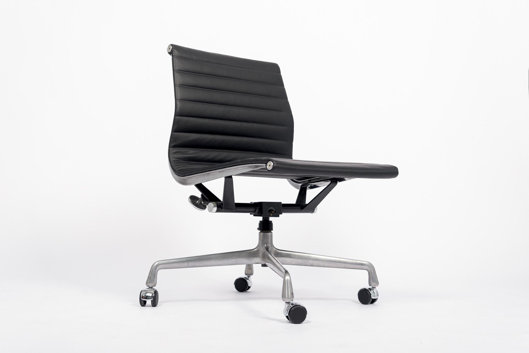 American Mid Century Black Leather Office Chair by Eames for Herman Miller