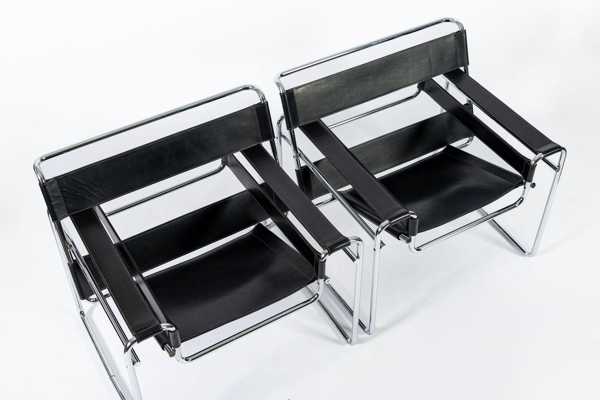 Fauteuils Wassily en cuir noir du milieu du siècle par Marcel Breuer pour Knoll, années 1960 en vente 1