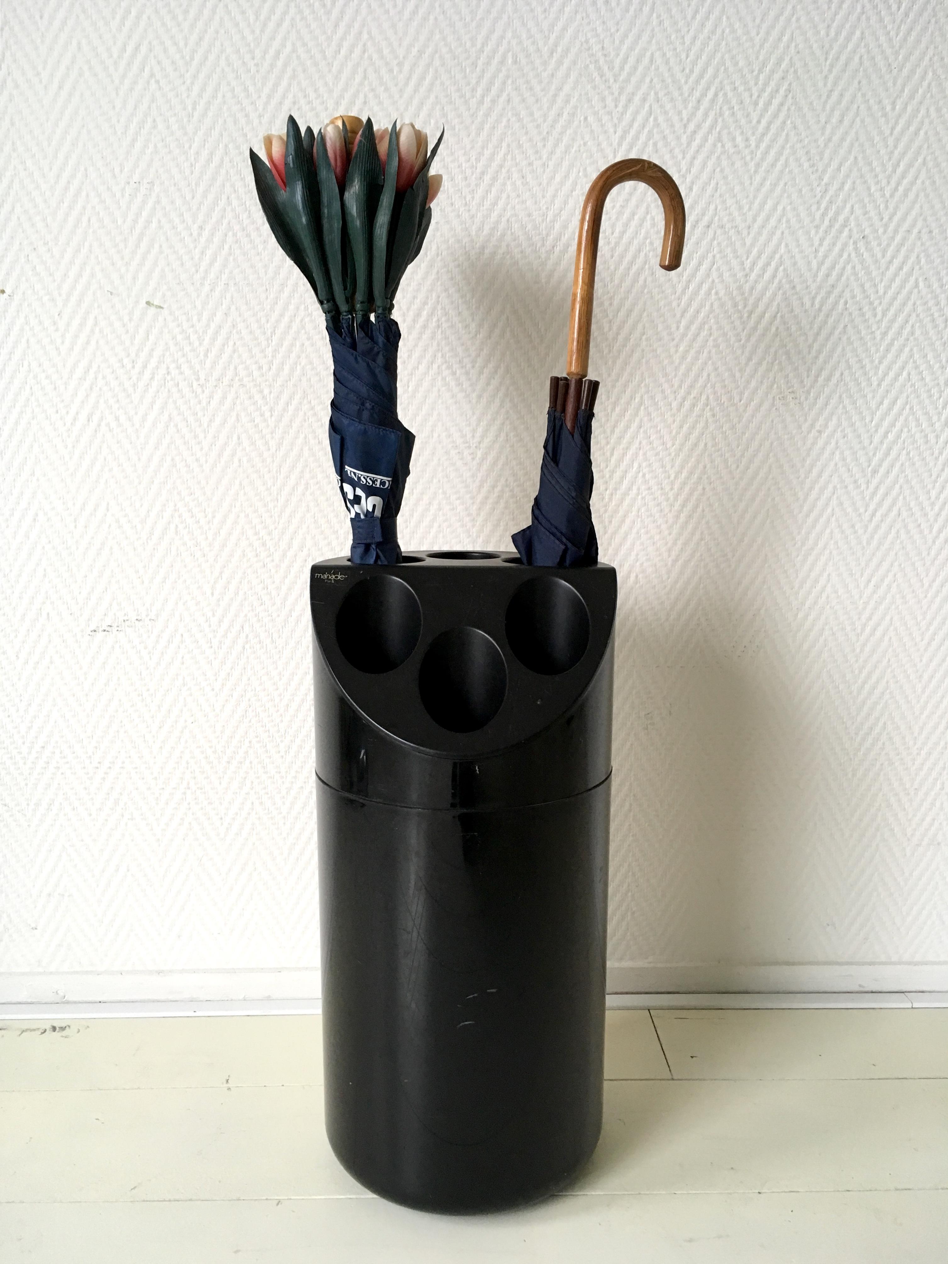 Midcentury Black ‘Manade' Umbrella Stand, Paris In Good Condition For Sale In Schagen, NL
