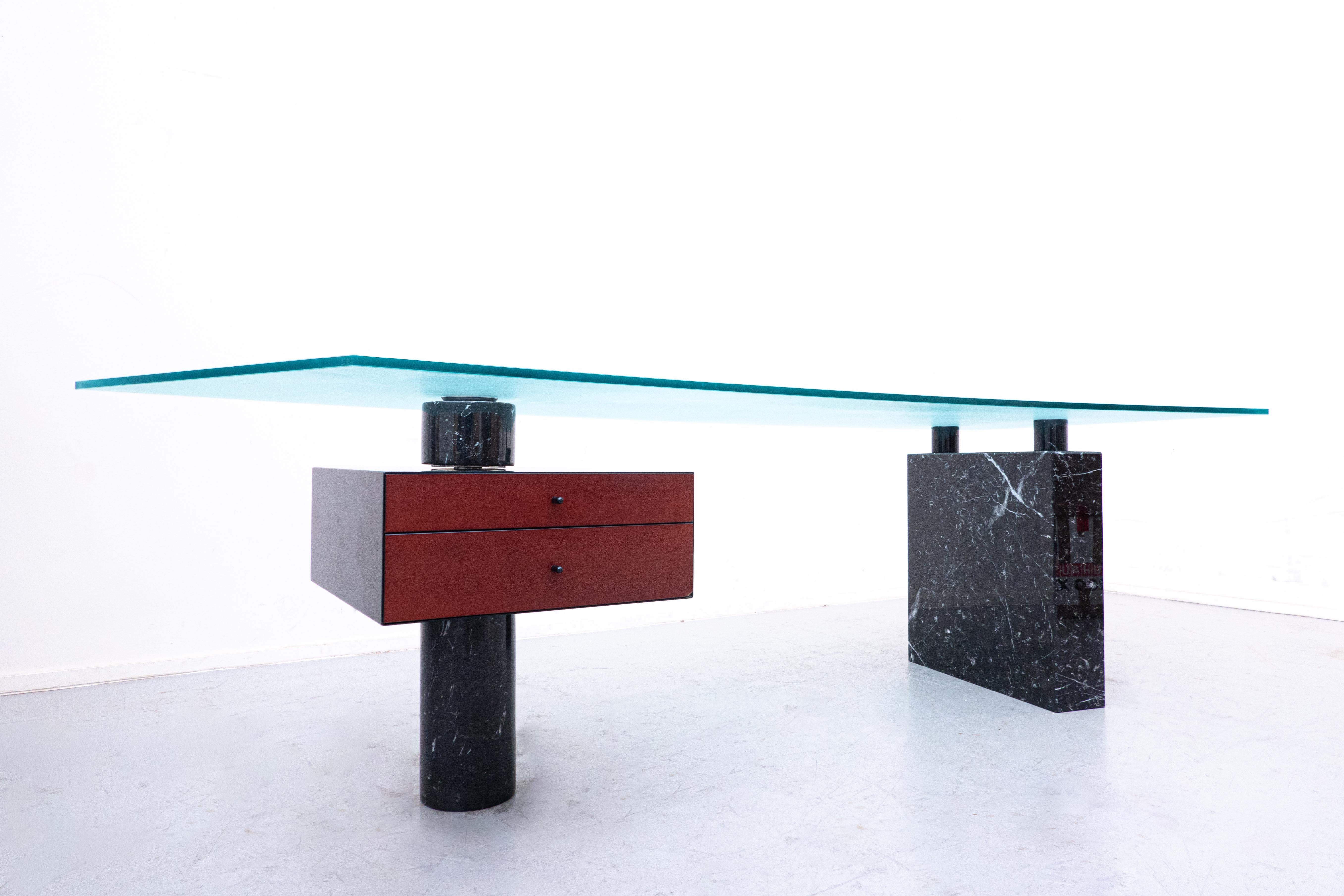 Mid-Century Black Marble and Glass Desk by Peter Draenert, Germany 1970s In Good Condition In Brussels, BE