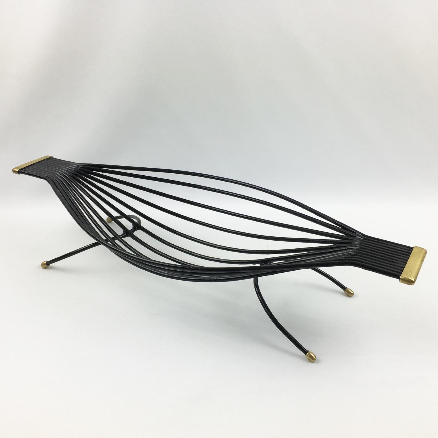Mid-Century Black Metal and Brass Zoomorphic Centerpiece Basket, 1960s In Good Condition For Sale In Atlanta, GA
