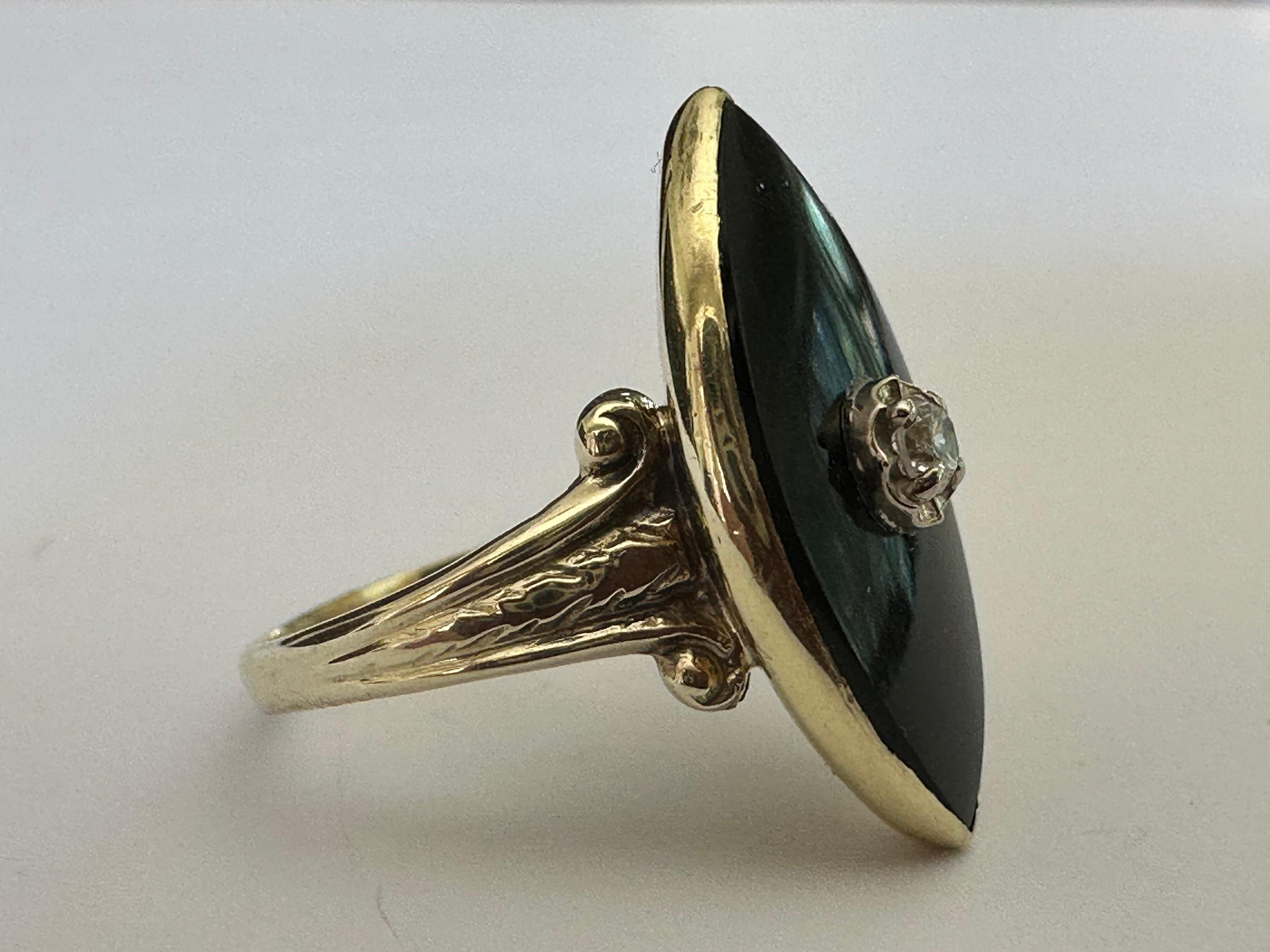 Taglio rotondo Anello da cena di metà secolo in onice nero e diamanti a navette in vendita