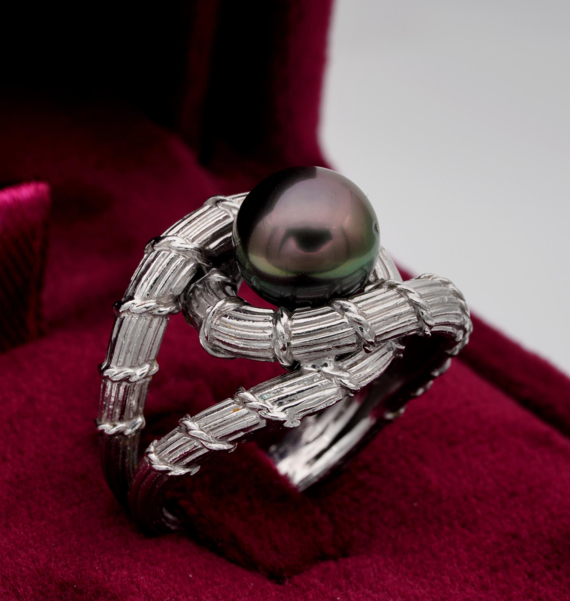 Midcentury Black Pearl Platinum Snake Ring In Good Condition For Sale In Napoli, IT