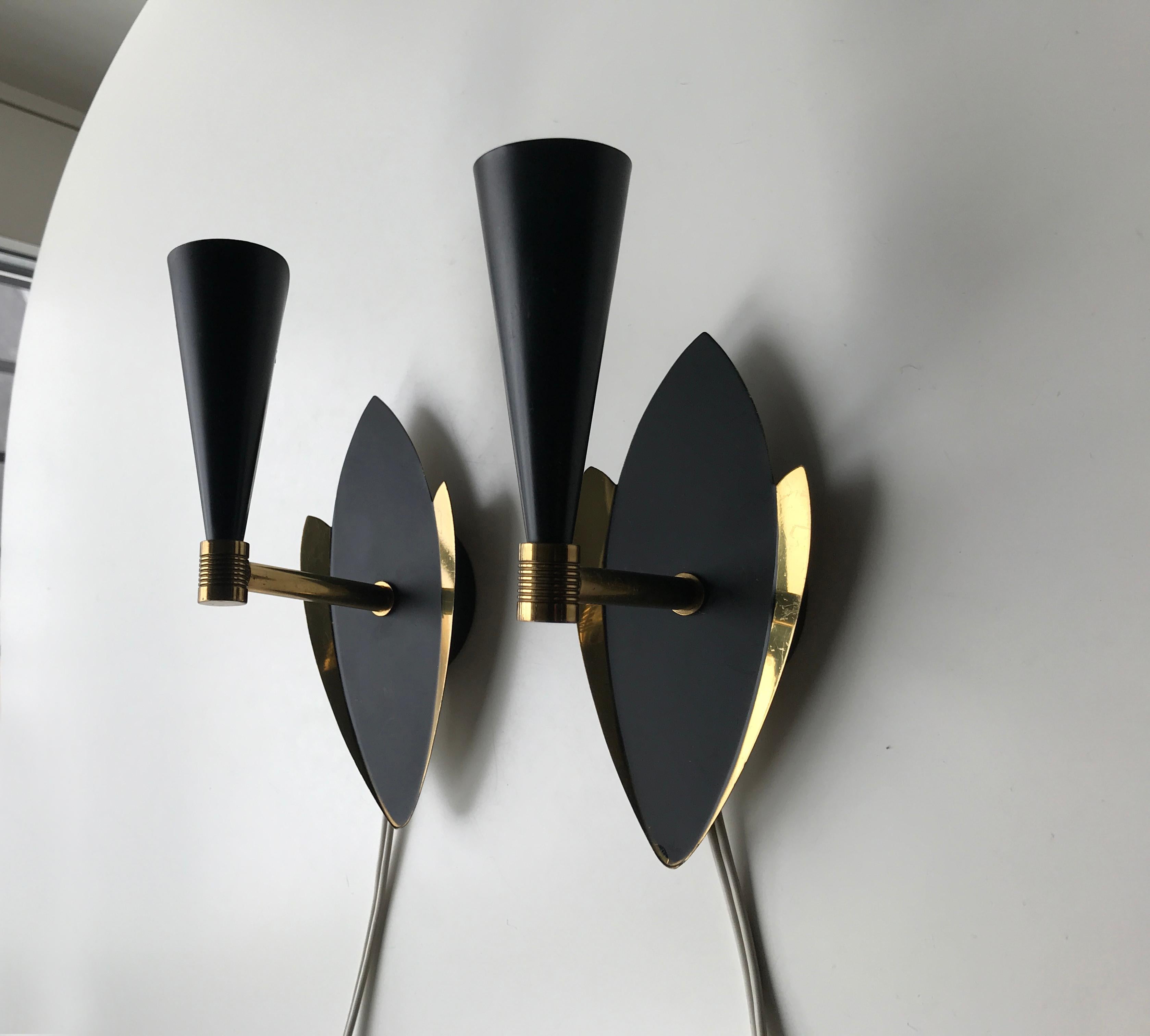 Mid-Century Diablo style Black Satin and Brass Wall Sconces For Sale 13