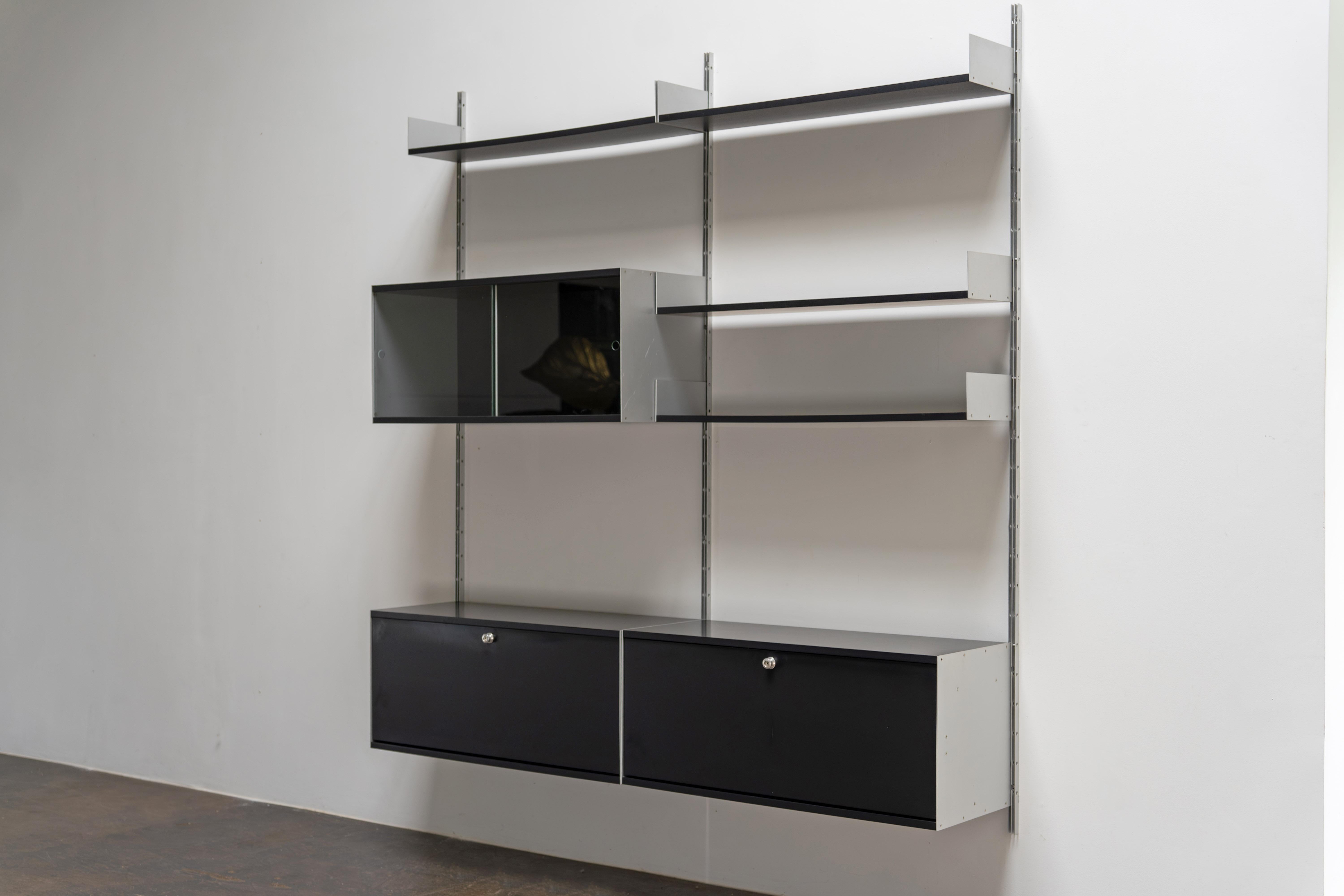 Mid-Century Modern Système d'étagères noires du milieu du siècle par Dieter Rams Vitsoe, Model 606, années 1960 en vente