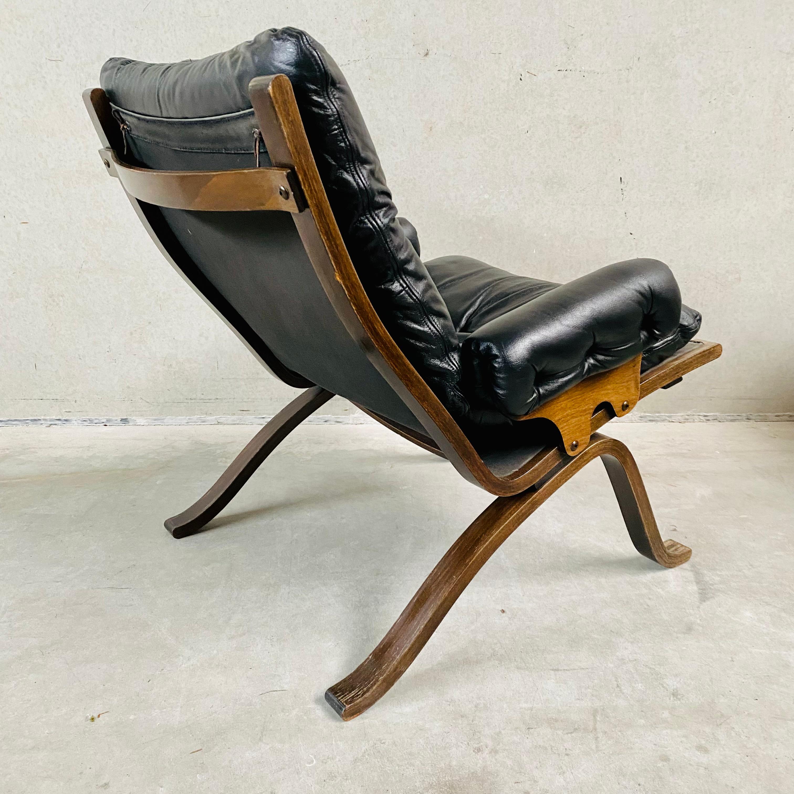 Norvégien Chaise longue Siesta noire du milieu du siècle par Ingmar Relling pour Westnofa, Norvège 196 en vente