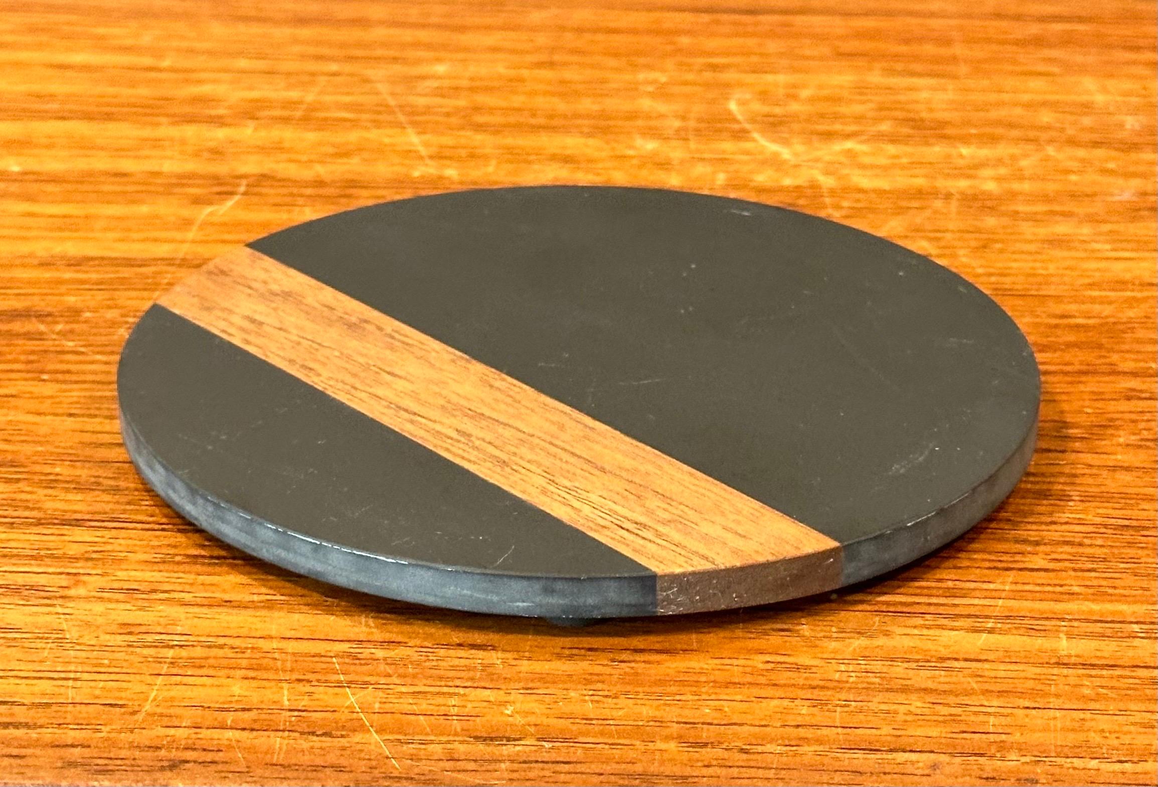 20th Century Mid-Century Black Slate and Teak Trivet by Harpswell House For Sale