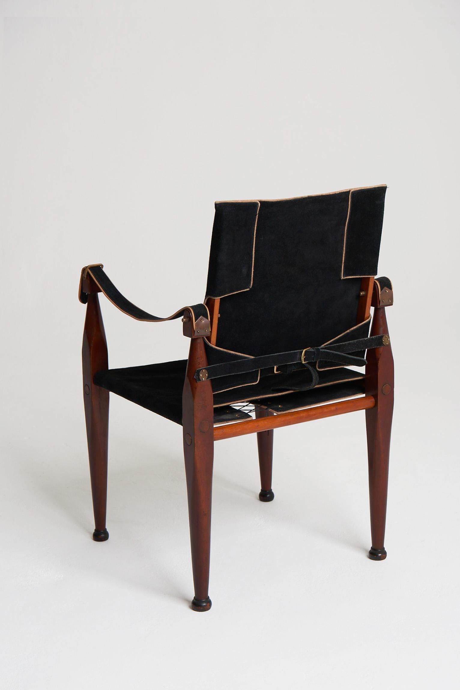 Mid-Century Black Suede Safari Chair In Good Condition In London, GB
