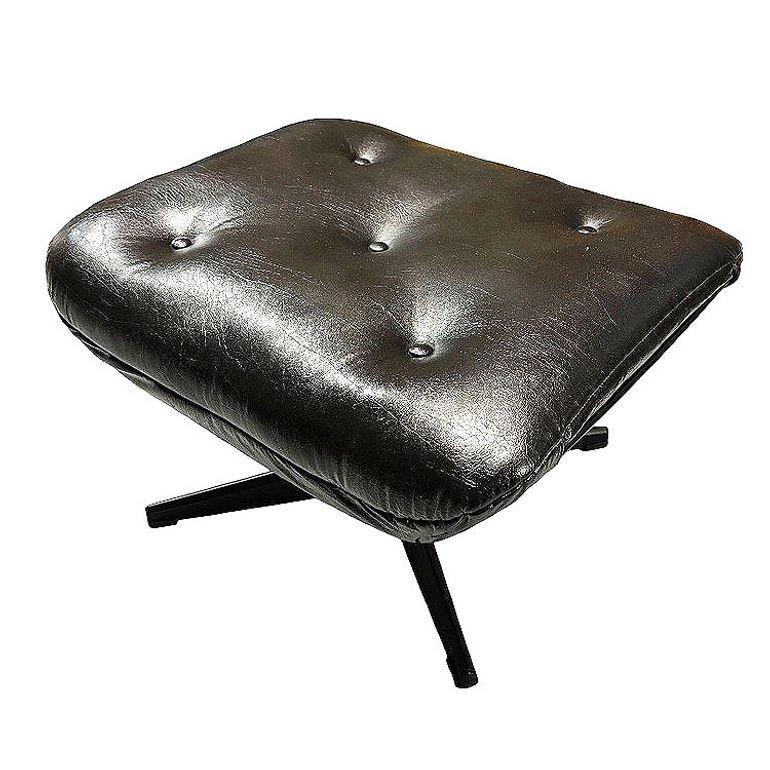 Sillón giratorio de hierro negro de mediados de siglo con otomana by Homecrest en venta 5