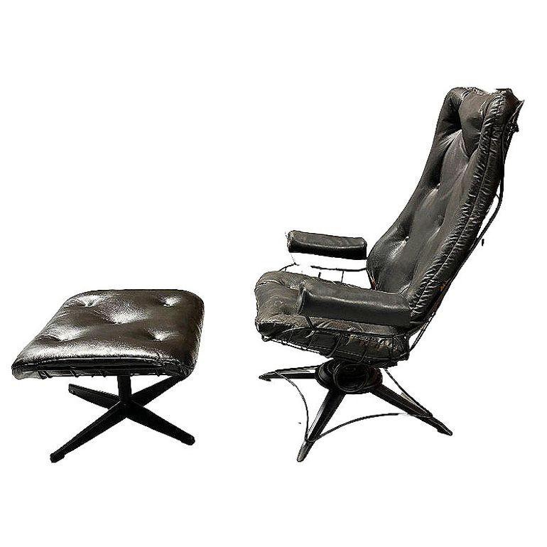 Sillón giratorio de hierro negro de mediados de siglo con otomana by Homecrest en Bastante bueno estado para la venta en Van Nuys, CA