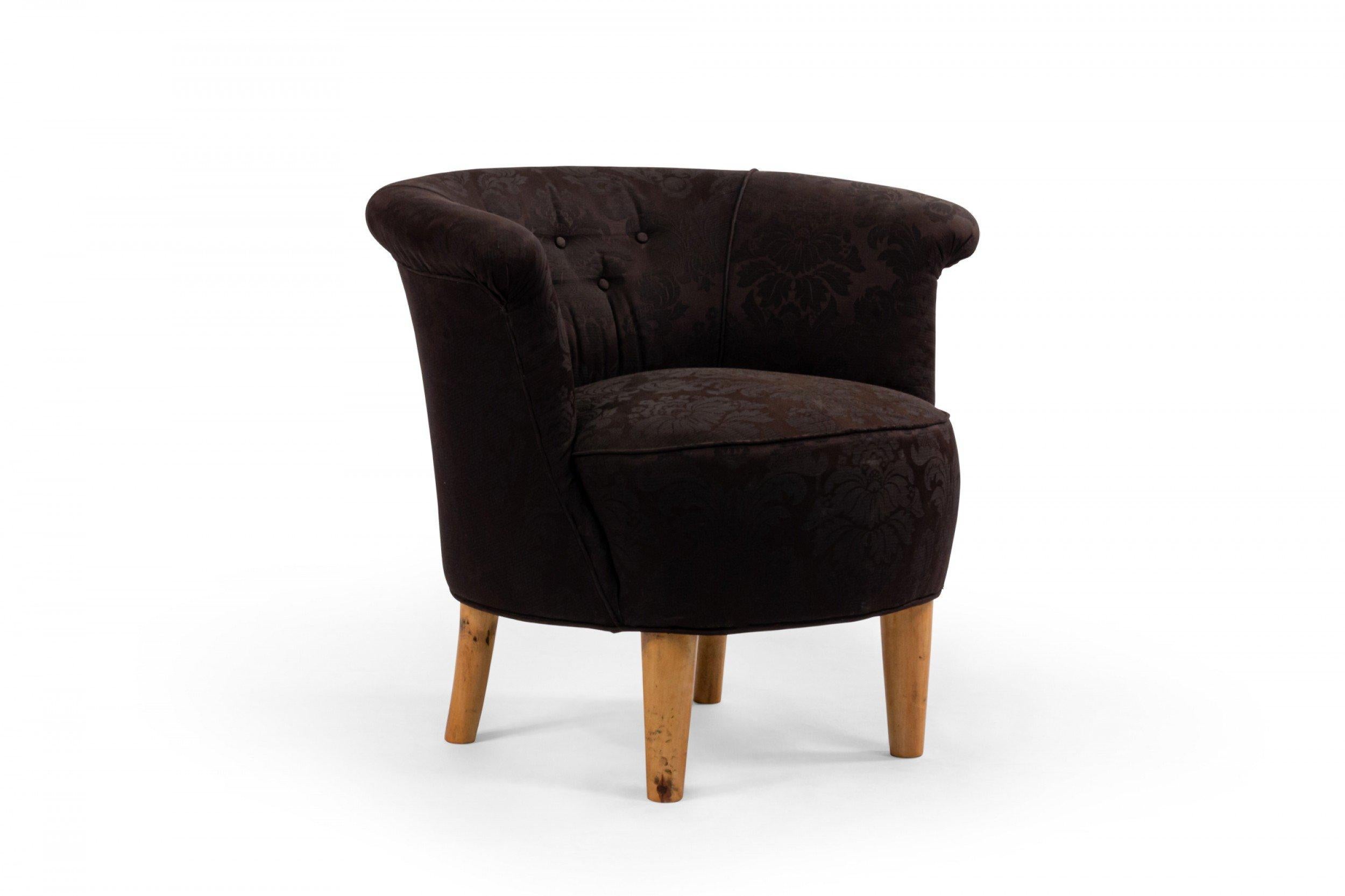 Mid-Century Black Upholstered Tub Chair For Sale 3