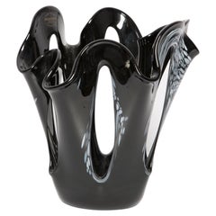 Schwarze Vase aus der Mitte des Jahrhunderts, Europa, 1960er Jahre