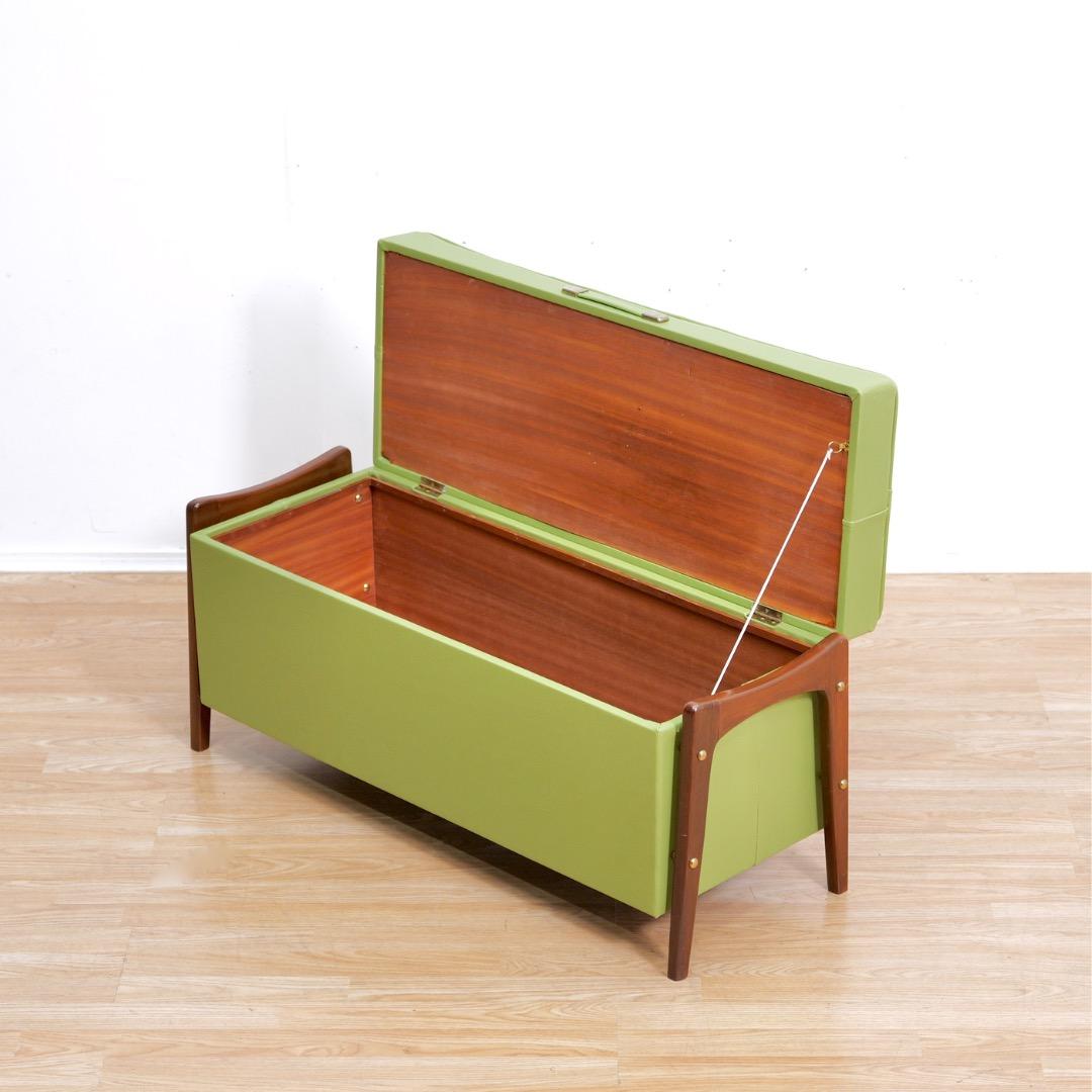 Panca con cassettiera per coperte del Medio Secolo by Elliots of Newbury in vendita 5