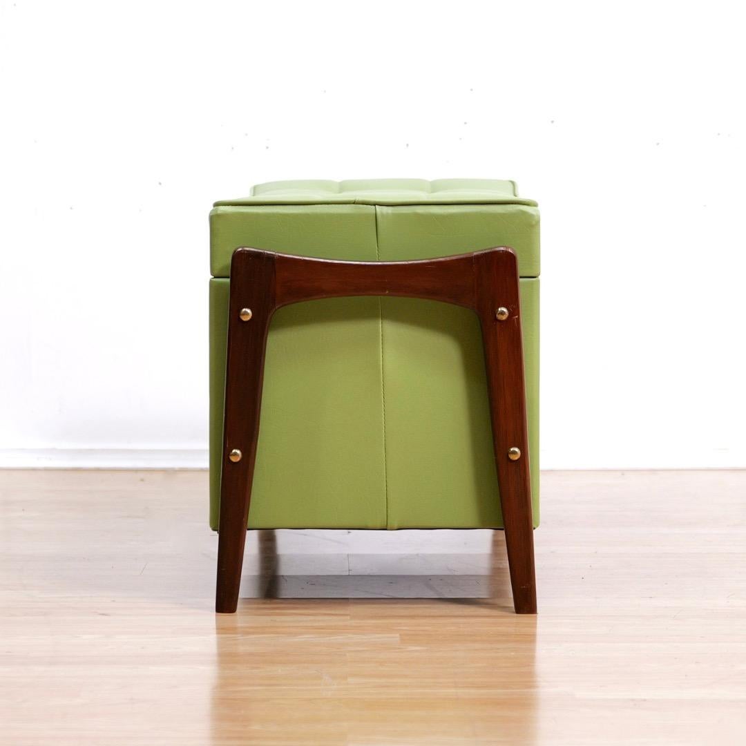 Panca con cassettiera per coperte del Medio Secolo by Elliots of Newbury in vendita 2