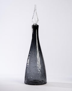 Midcentury Blenko Charcoal Grey Crackle Glass Decanter with Stopper, Circa 1950