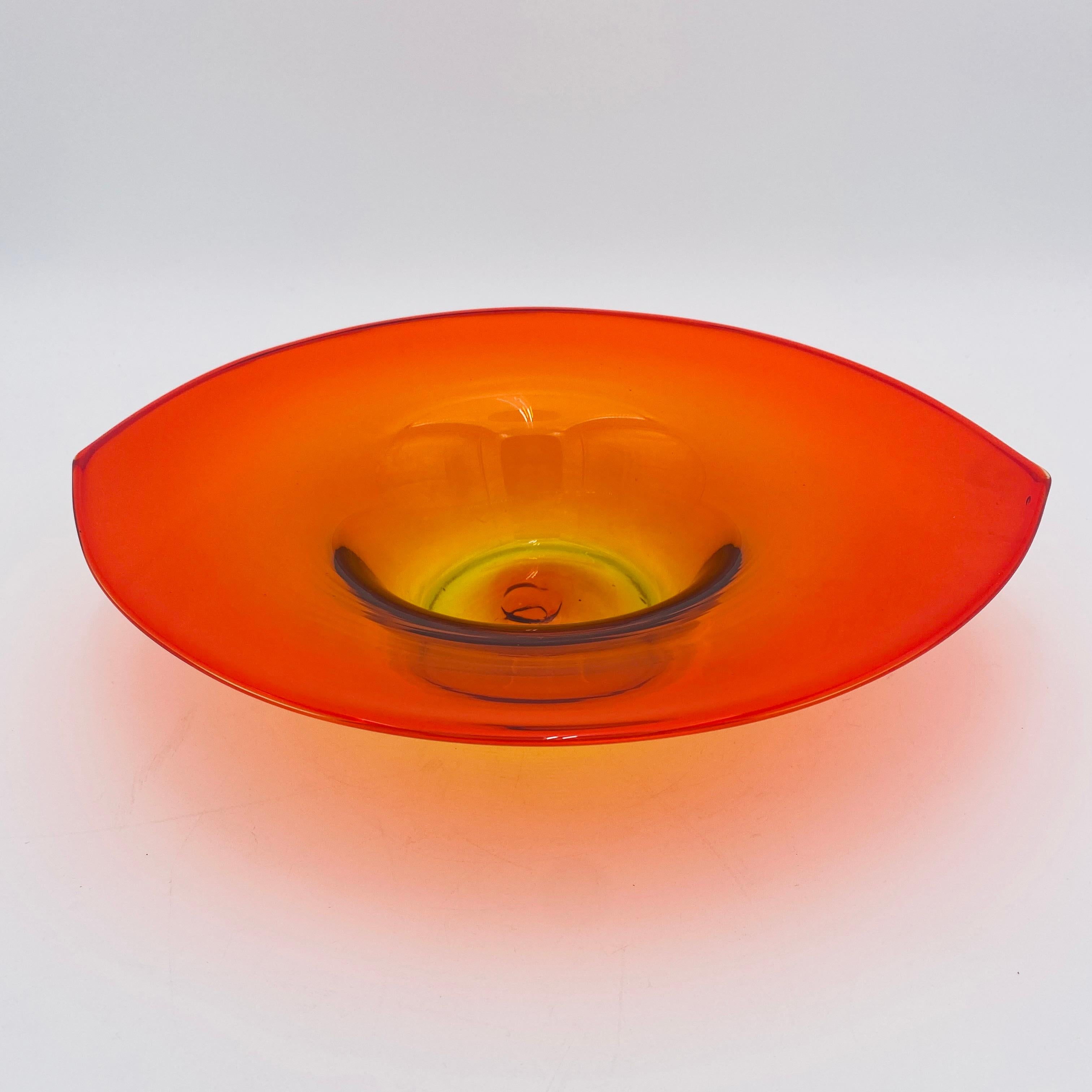 Rare Blenko glass bowl handmade in the 1950s. 