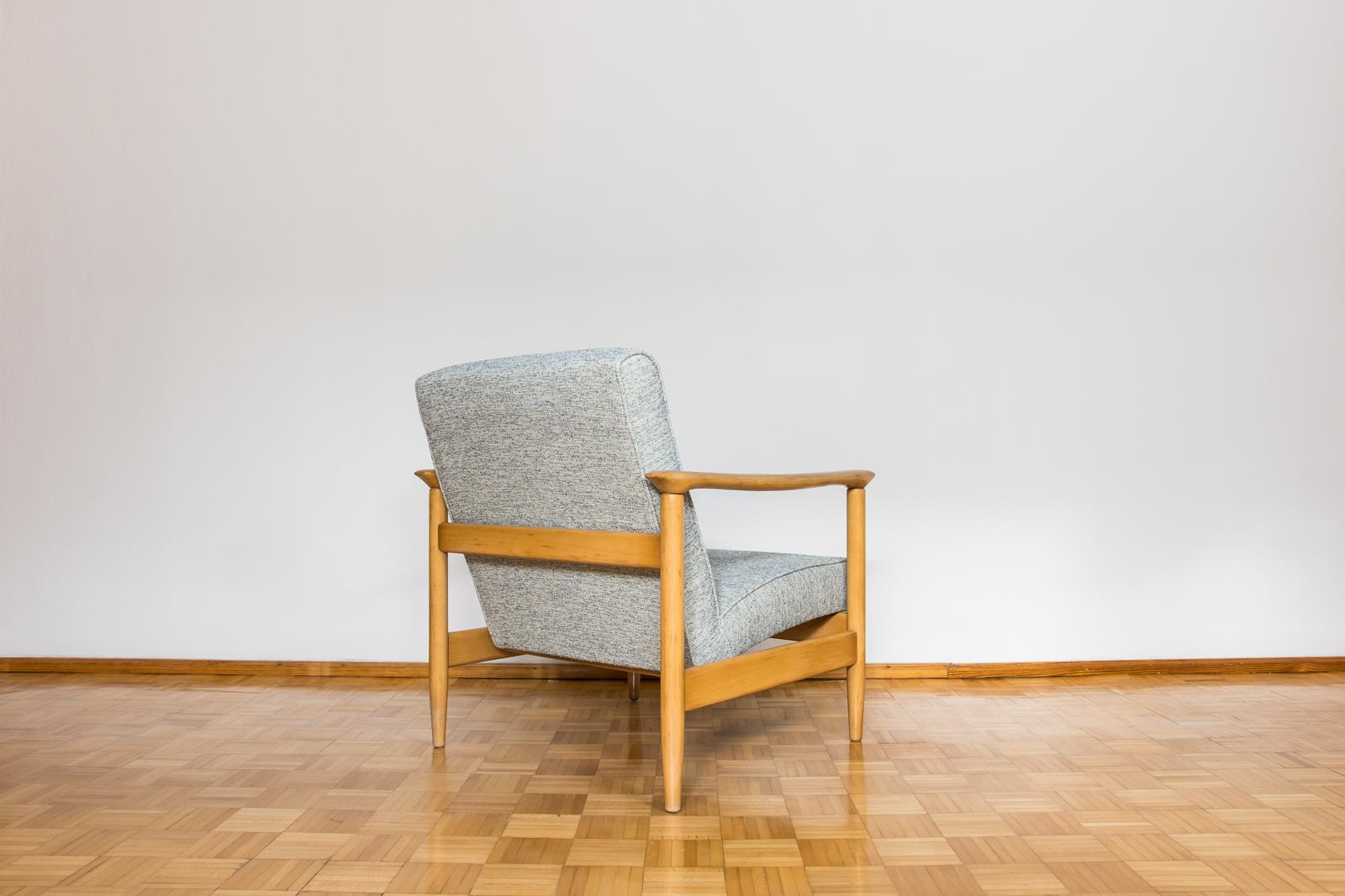 Mid Century GFM142 Armchair By Edmund Homa, 1960's In Good Condition For Sale In Wroclaw, PL