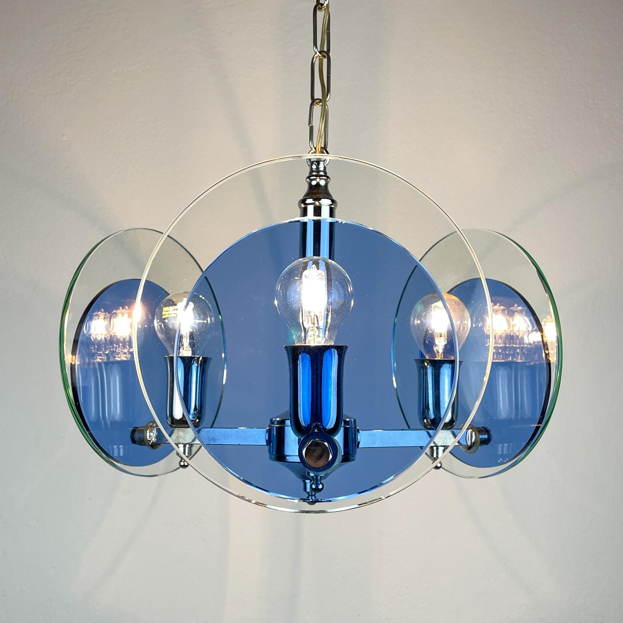 Mid-Century Modern Lampe suspendue en verre d'art bleu du milieu du siècle par Veca, Italie, années 1970 en vente