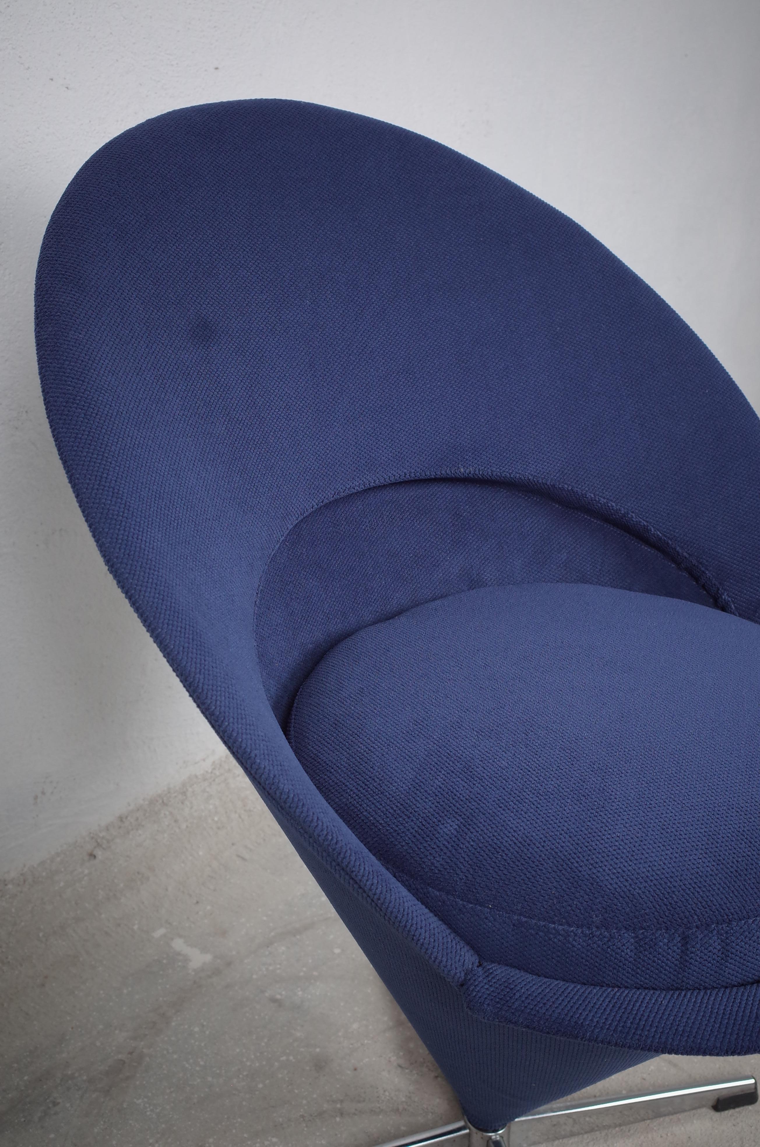 Midcentury Blue Cone Chair by Verner Panton, 1960s For Sale 1
