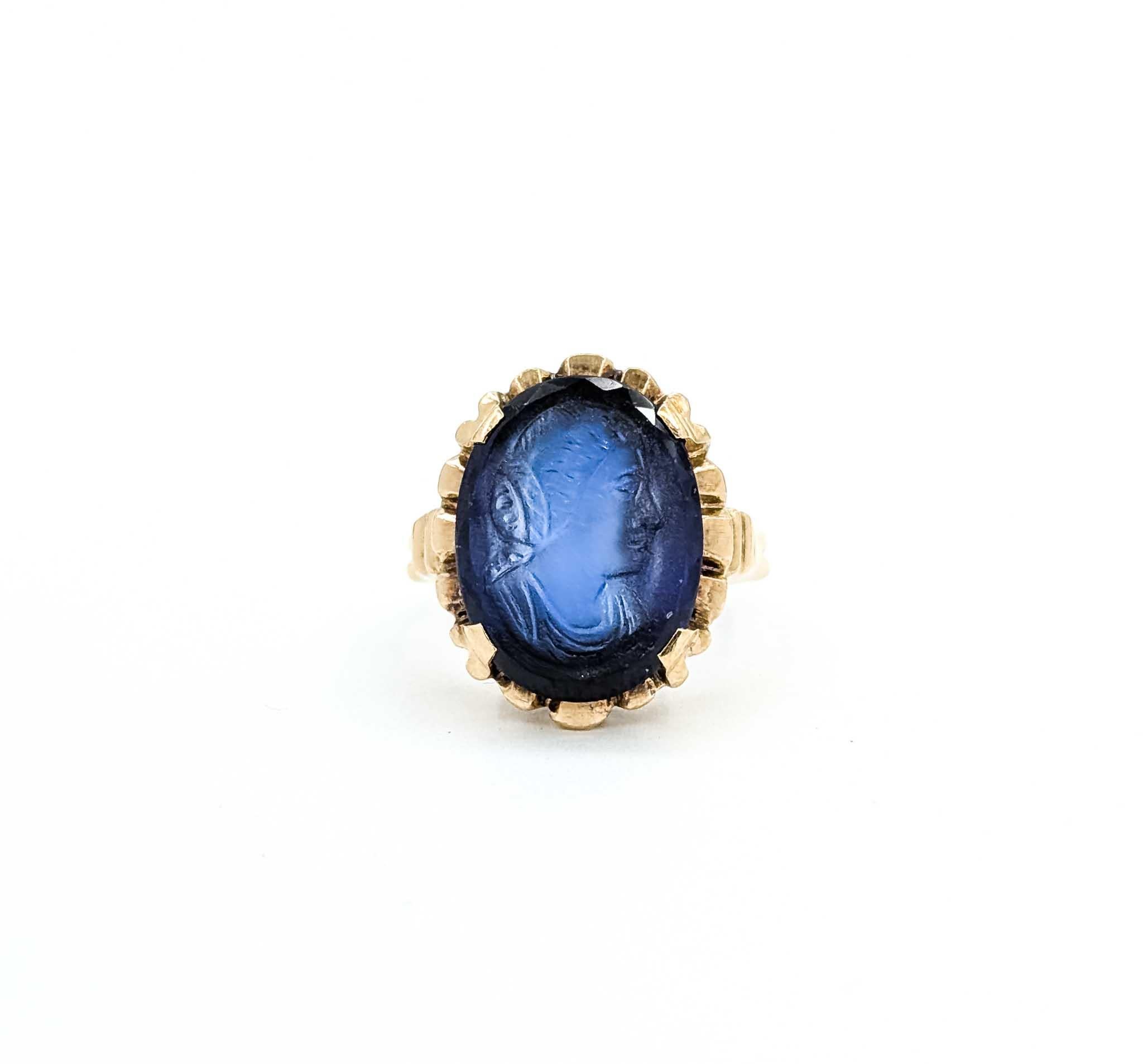 Mid-Century Blue Glass Cameo 10k Yellow Gold Ring For Sale 5