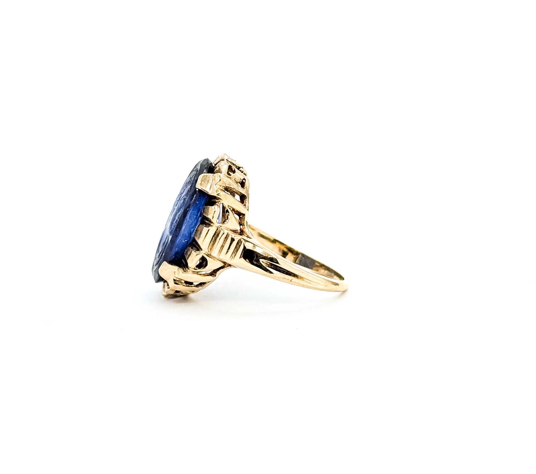 Mid-Century Blue Glass Cameo 10k Yellow Gold Ring For Sale 4