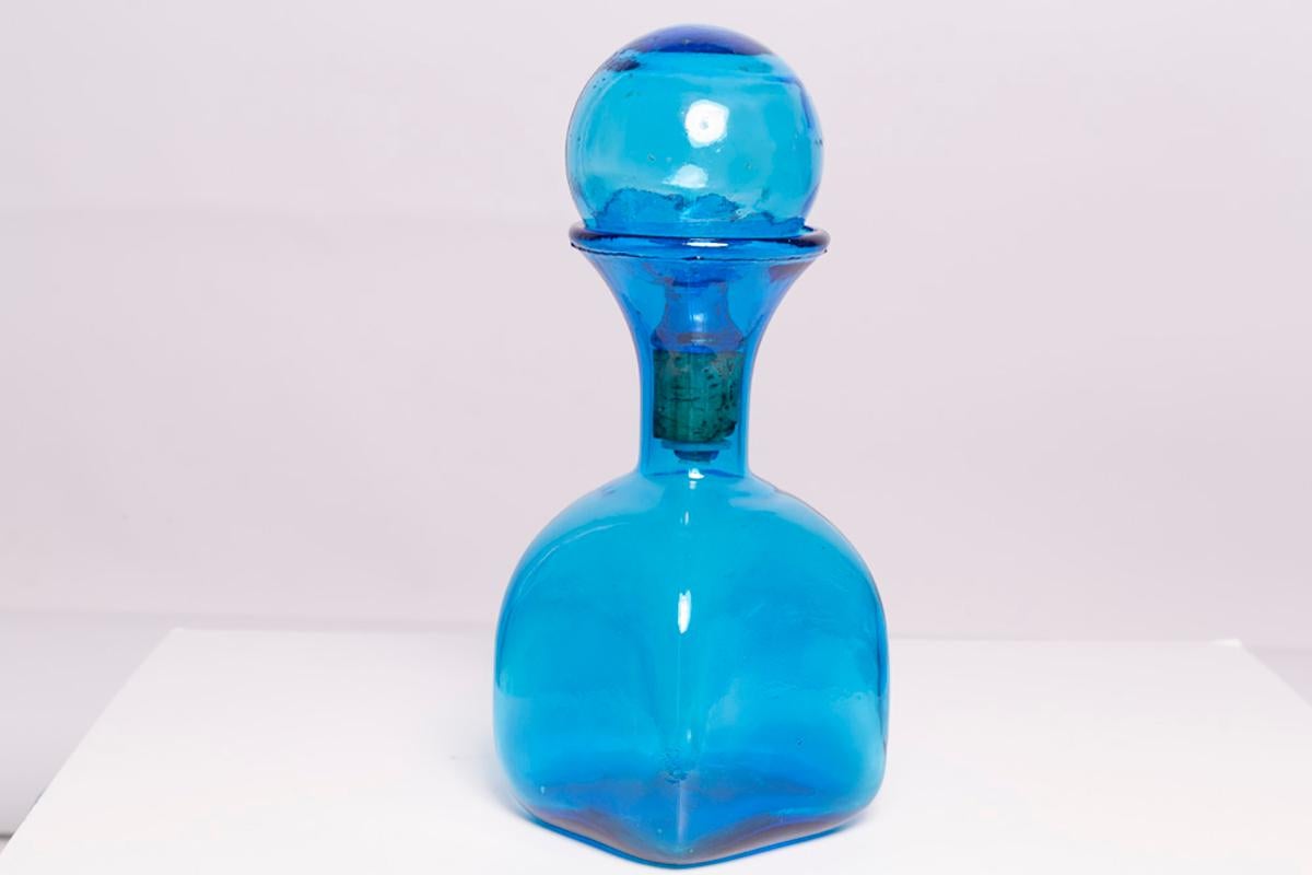 Mid Century Blue Glass Mini Bottle with Stopper, Italy, 1960s In Good Condition For Sale In 05-080 Hornowek, PL