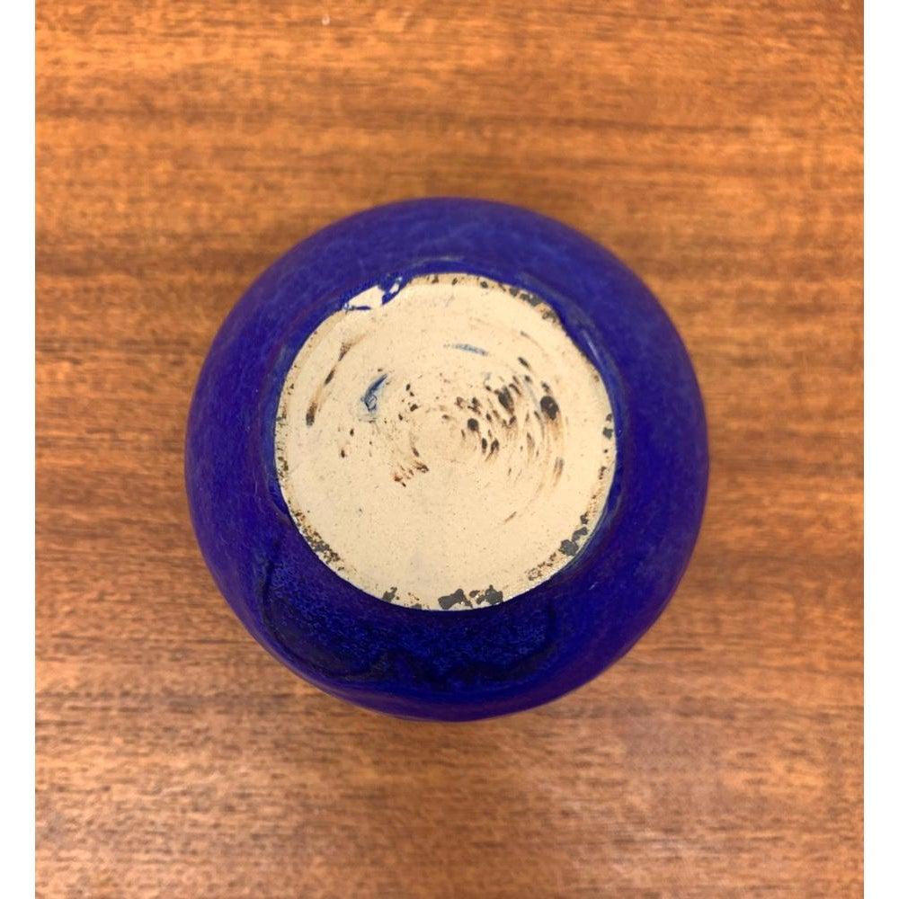Mid-Century Blue Minimalist Vase, 1960s For Sale 6