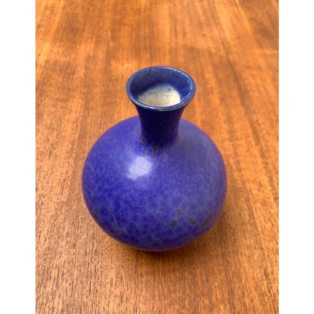Mid-Century Blue Minimalist Vase, 1960s In Excellent Condition For Sale In Hamburg, DE