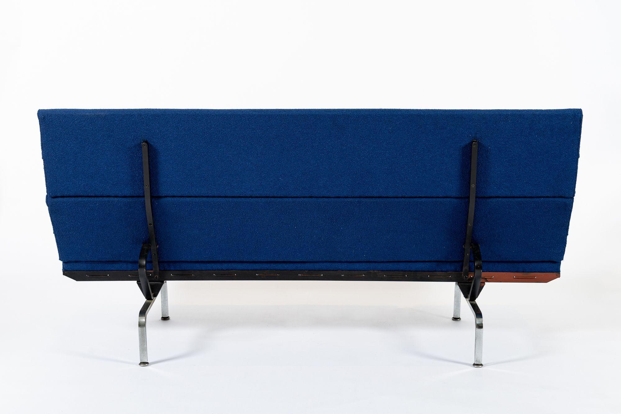 Fine XX secolo Divano blu di metà secolo Compact di Eames per Herman Miller anni '70 in vendita
