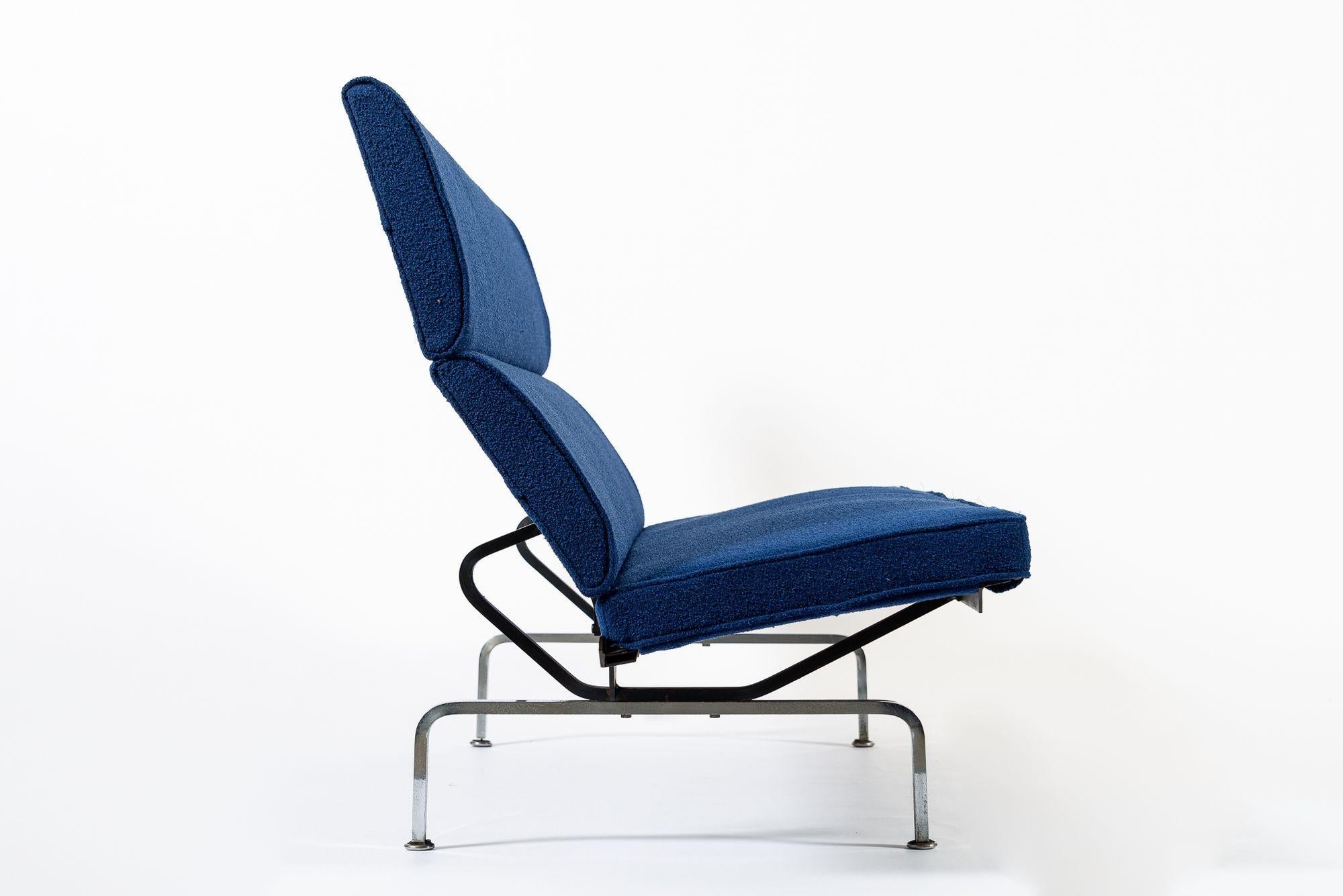 Acciaio Divano blu di metà secolo Compact di Eames per Herman Miller anni '70 in vendita