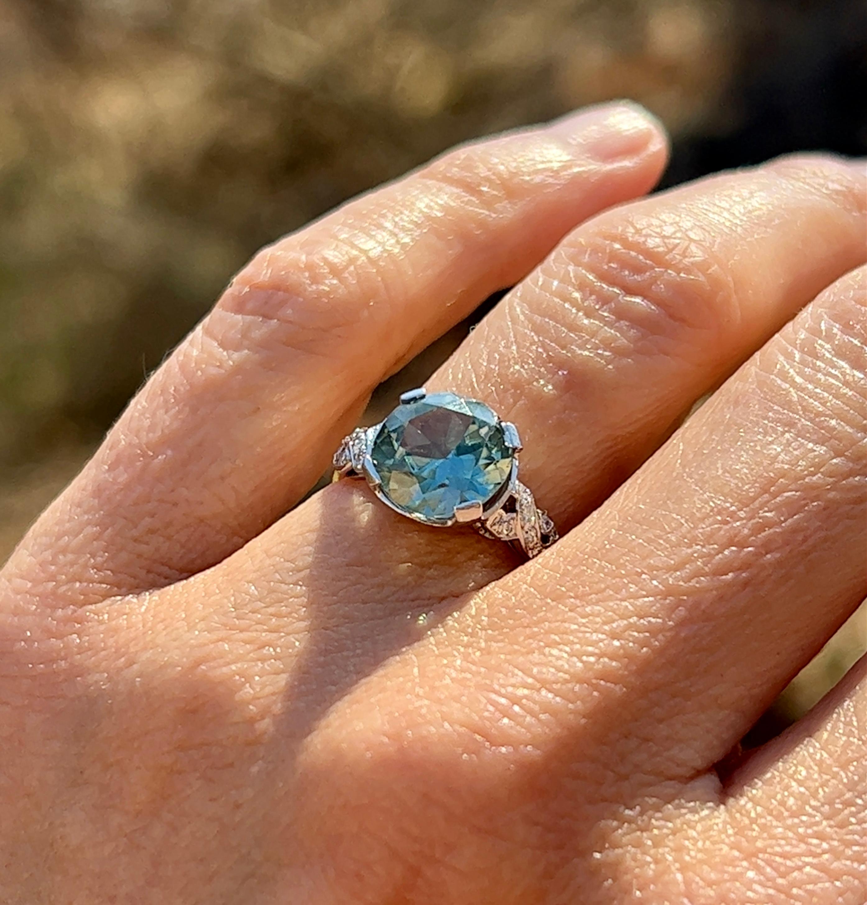 Mid-Century Blue Zircon and Diamond Ring in Platinum 2