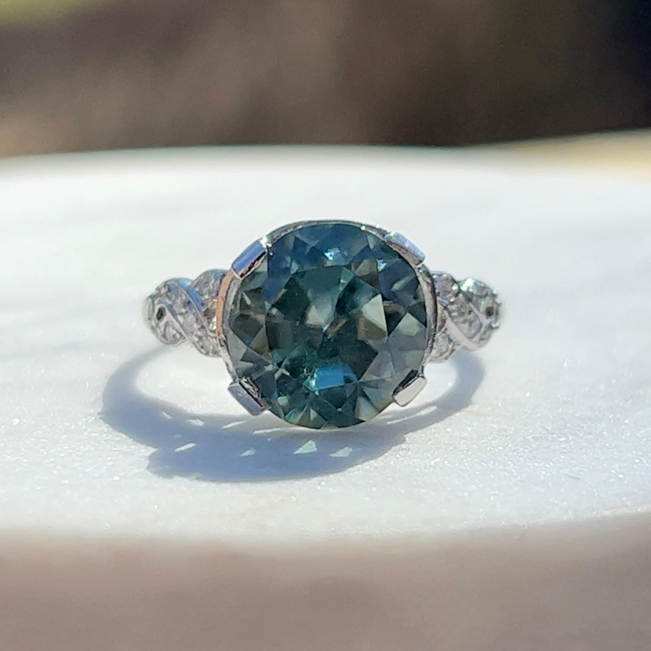 Mid-Century Blue Zircon and Diamond Ring in Platinum 3