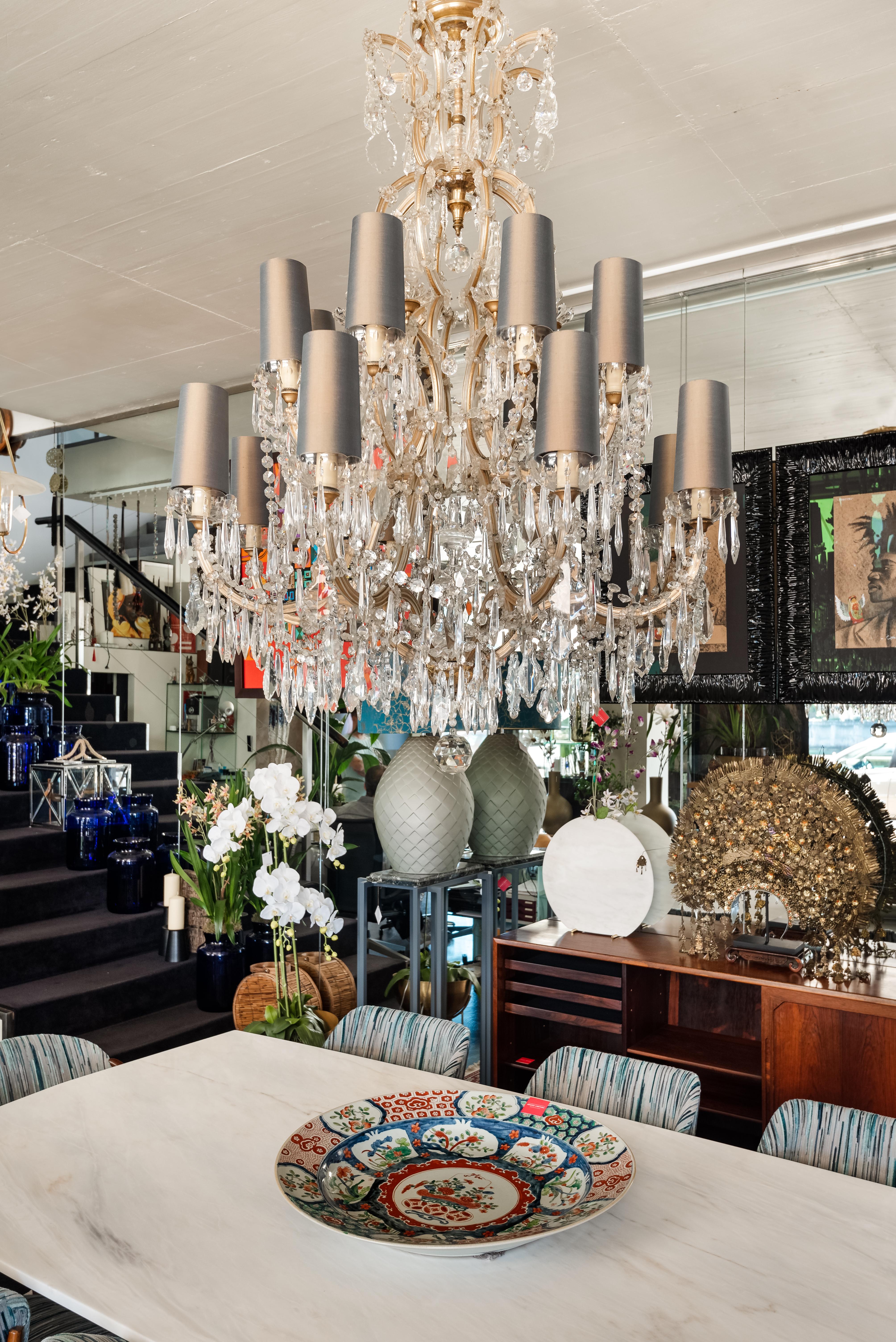 Mid-century Bohemian Marie Therese Baccarat Style 16 Light Crystal Chandelier In Good Condition For Sale In Matosinhos, PT