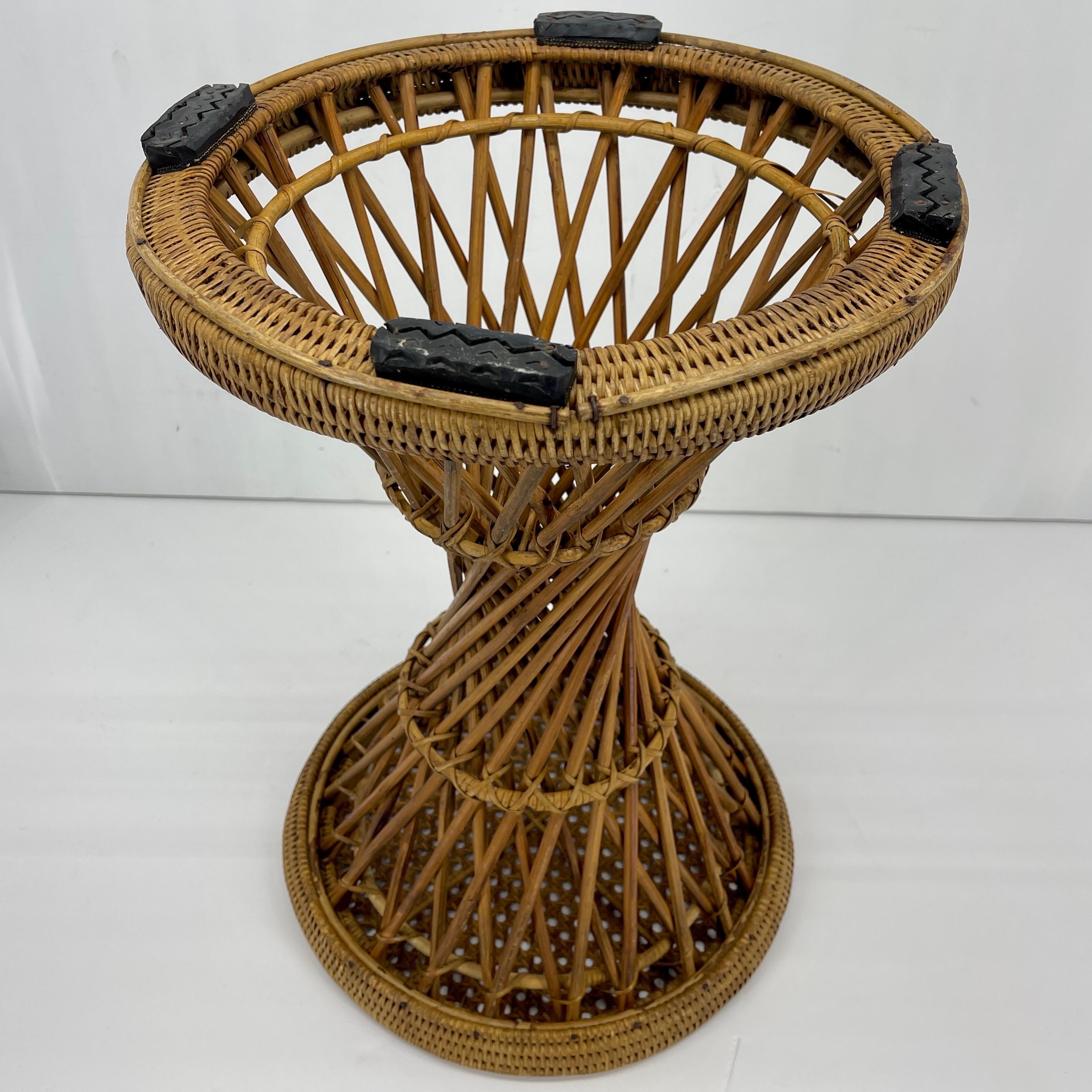Mid-Century Bohemian Wicker Drum Stool or Side Table For Sale 5