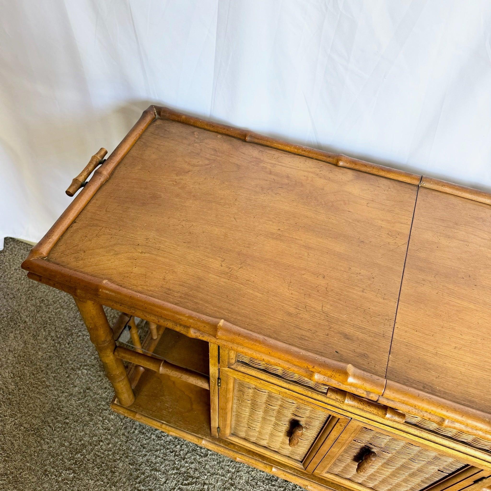 Mid Century Boho Faux Bamboo Wicker Buffet/Bar Cart by American of Martinsville in vendita 2