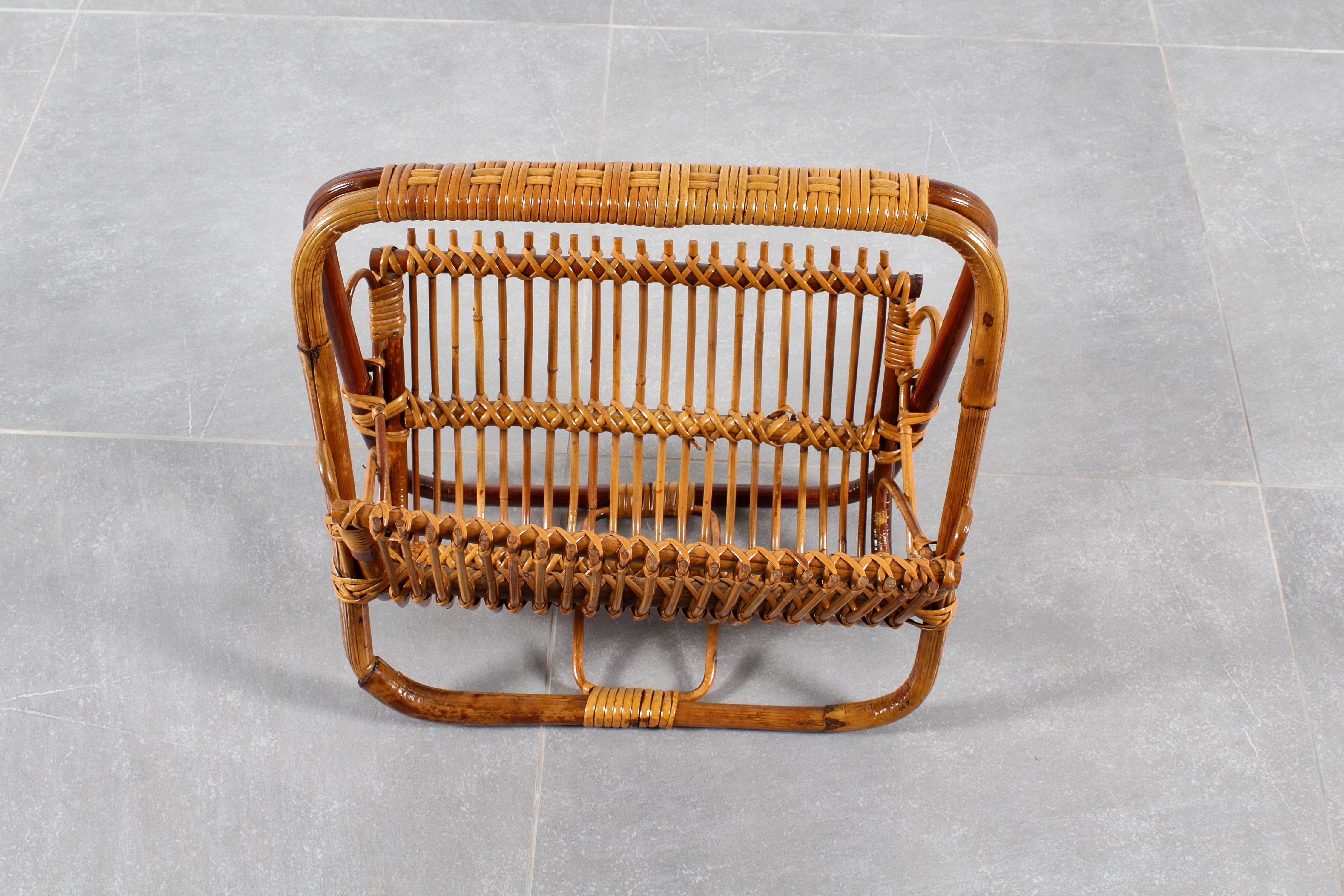 Mid-Century Italian Bamboo and Wicker Magazine Rack, 60s For Sale 6