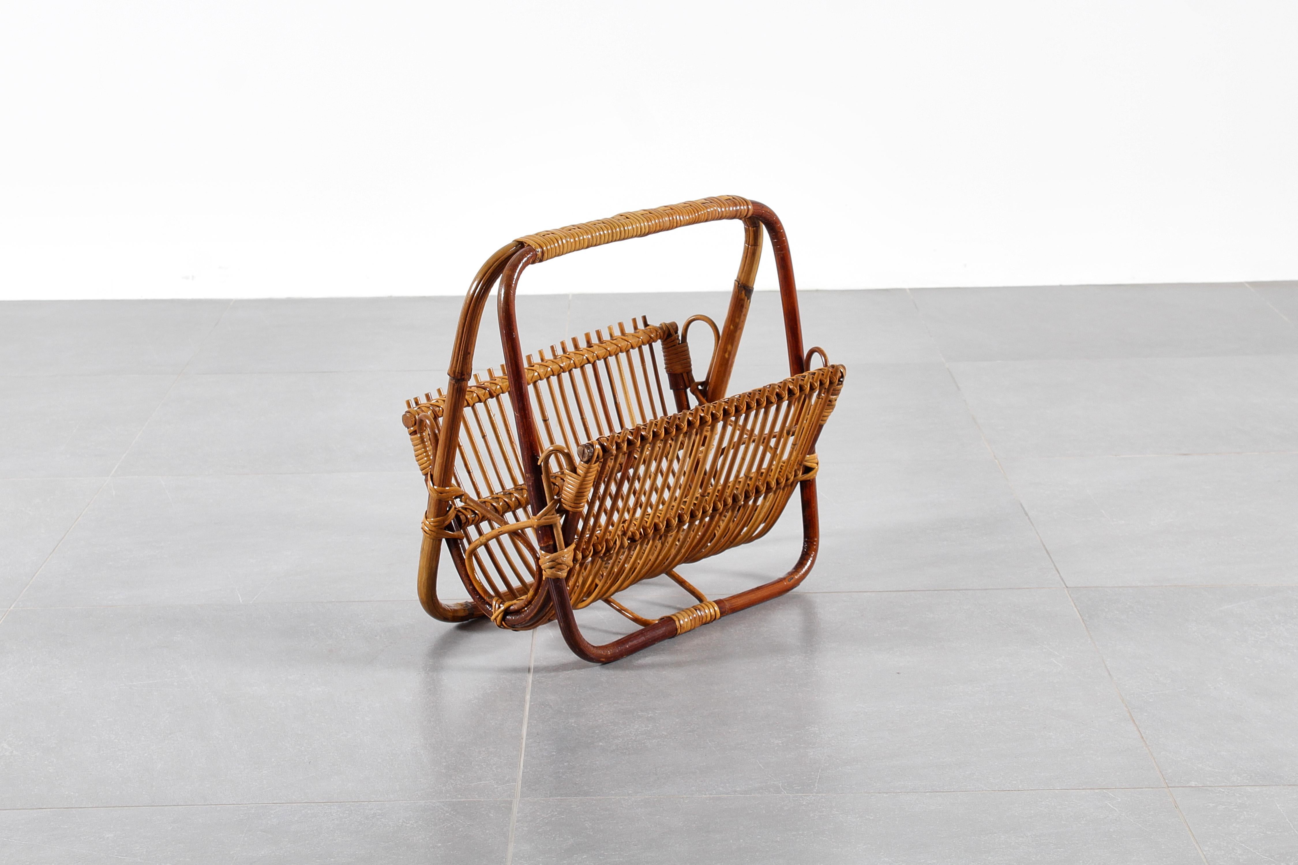 Mid-20th Century Mid-Century Italian Bamboo and Wicker Magazine Rack, 60s For Sale