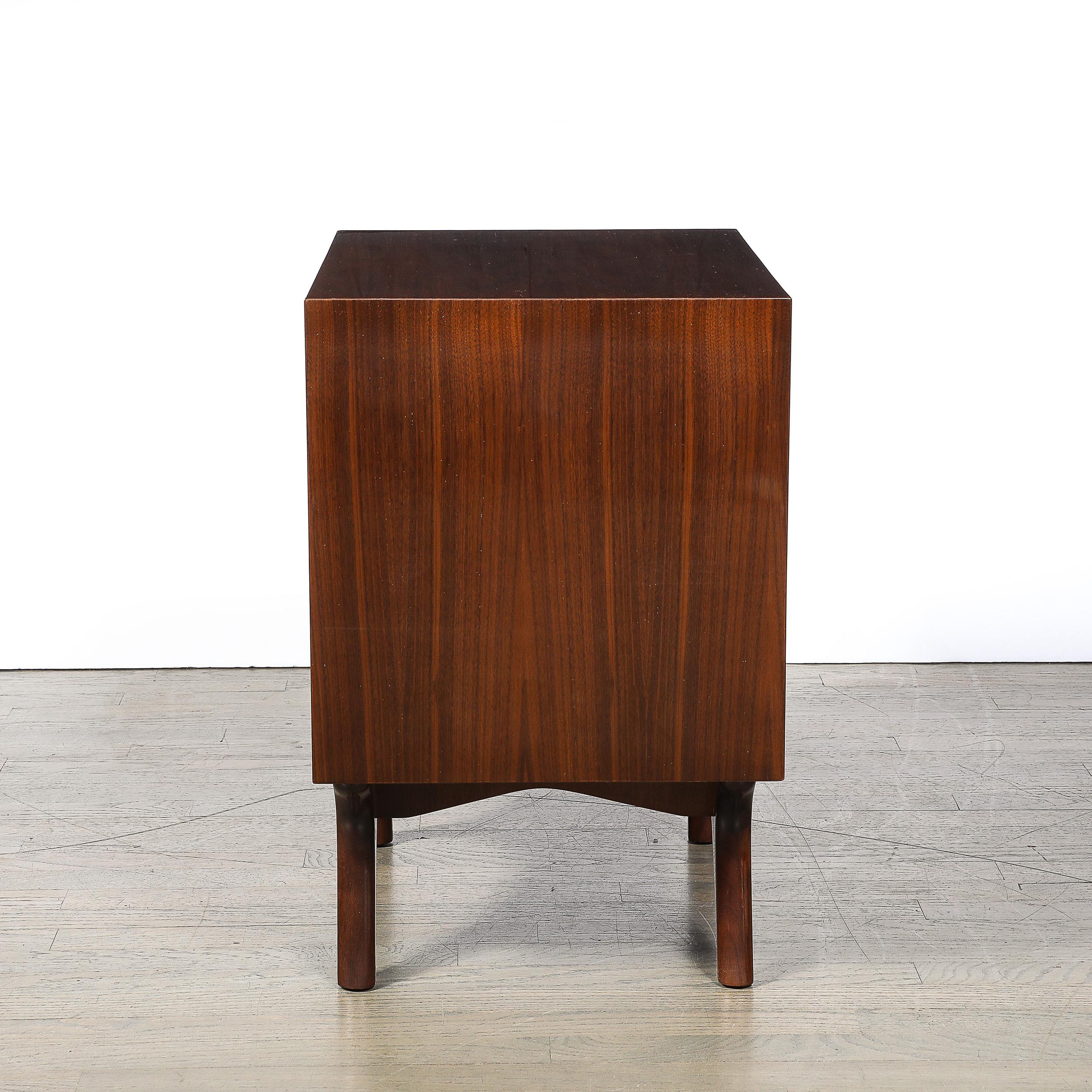 Mid-Century Book-Matched Walnut Diamond Front Nightstands by Albert Parvin For Sale 4